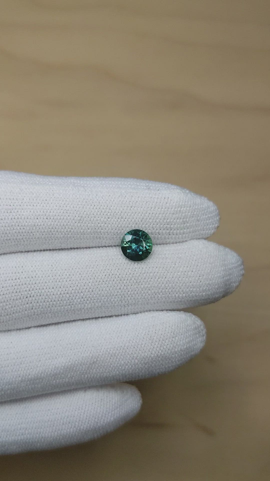 1.40 Ct. Bluish Green Sapphire from Montana Size Video