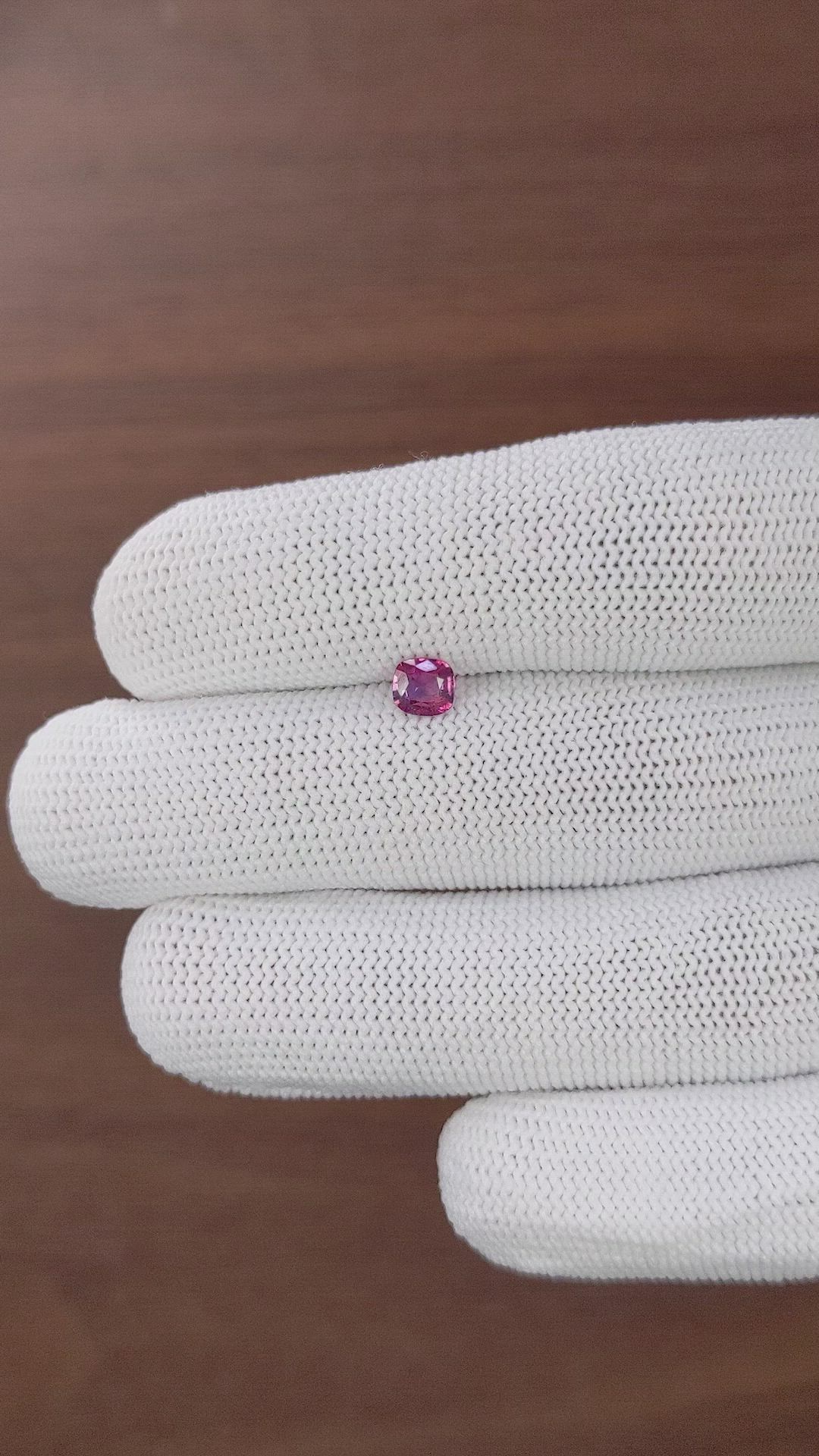 0.48 Ct. Purplish Pink Sapphire from Tanzania Size Video