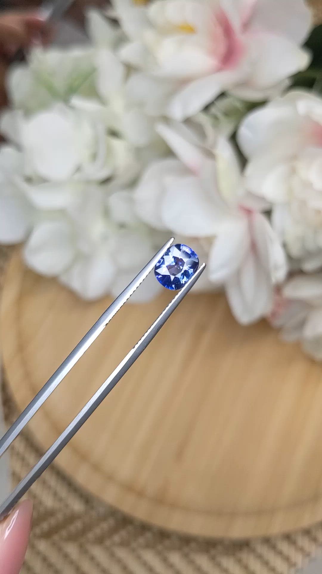 1.53 Ct. Purplish Blue Sapphire from Ceylon (Sri Lanka) Size Video