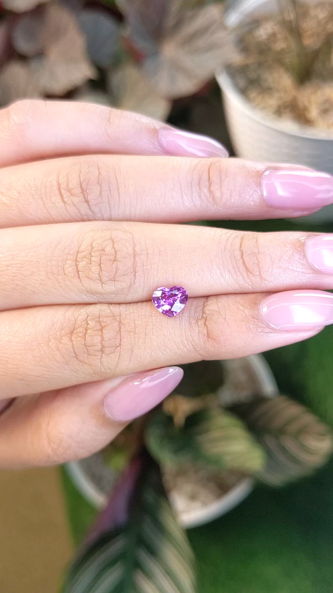1.18 Ct. Pinkish Purple Sapphire from Ceylon (Sri Lanka) Size Video