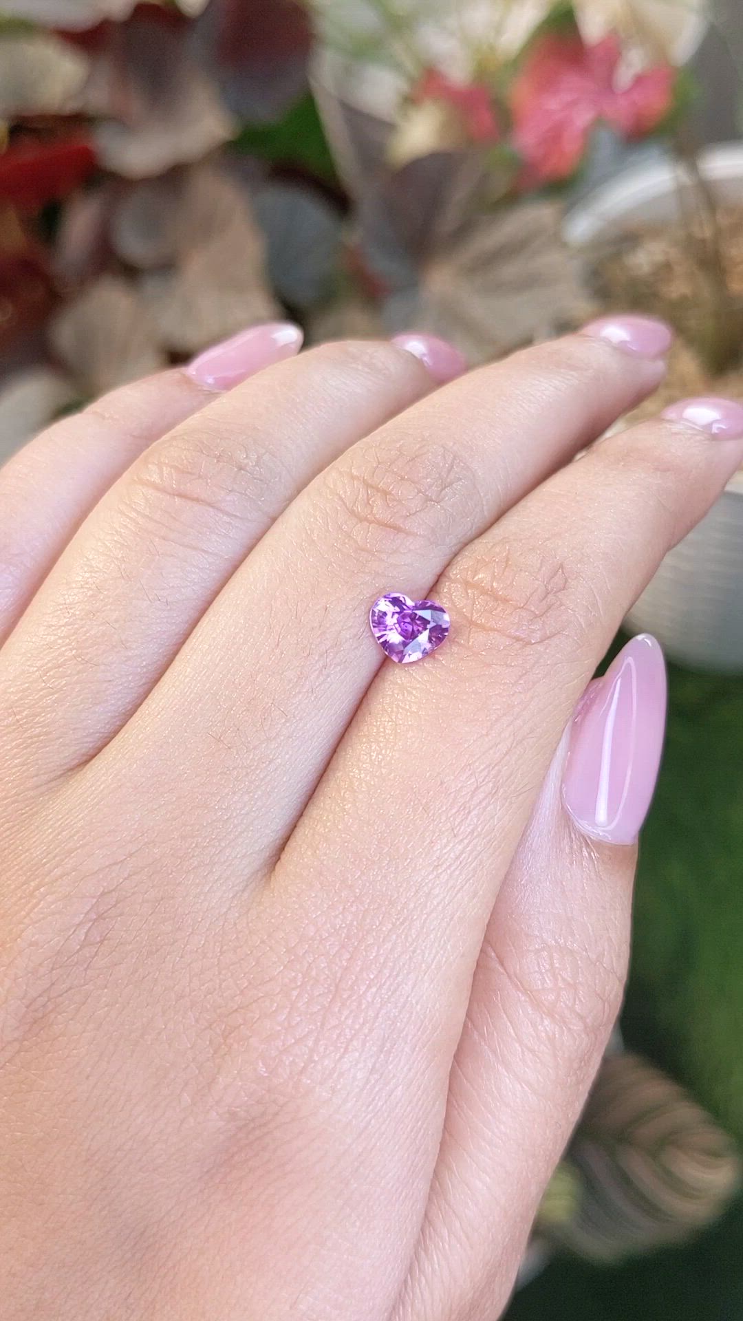 1.18 Ct. Pinkish Purple Sapphire from Ceylon (Sri Lanka) Size Video