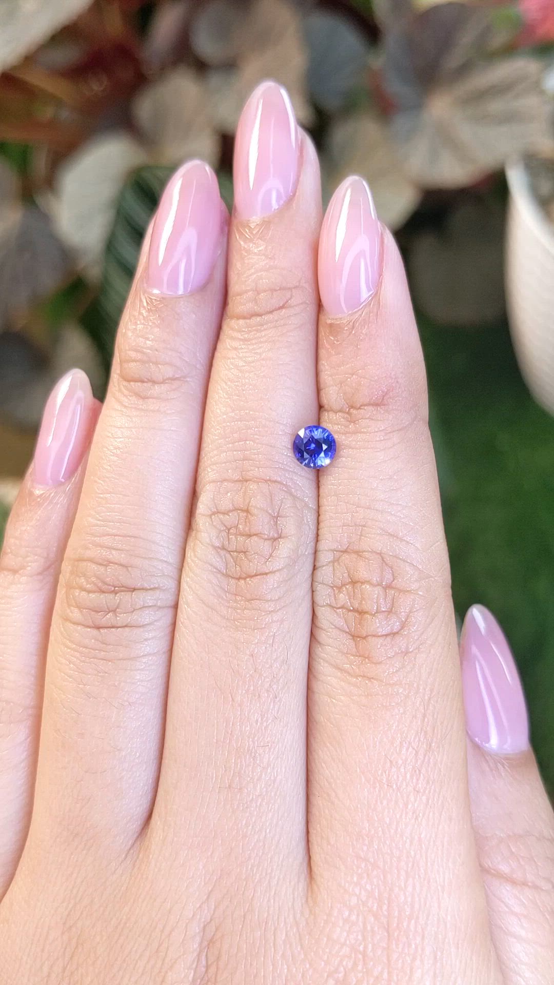 0.65 Ct. Color Change Sapphire from Ceylon (Sri Lanka) Size Video