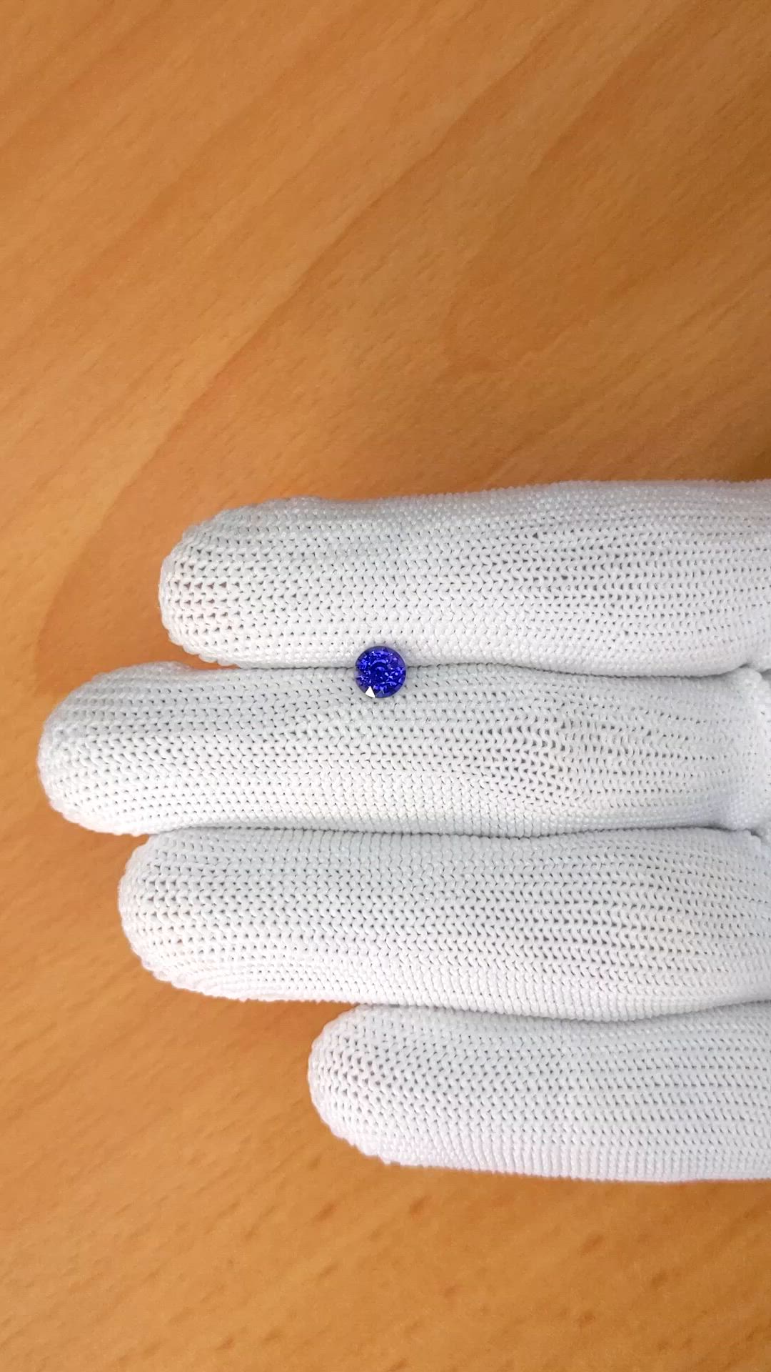 0.65 Ct. Color Change Sapphire from Ceylon (Sri Lanka) Size Video