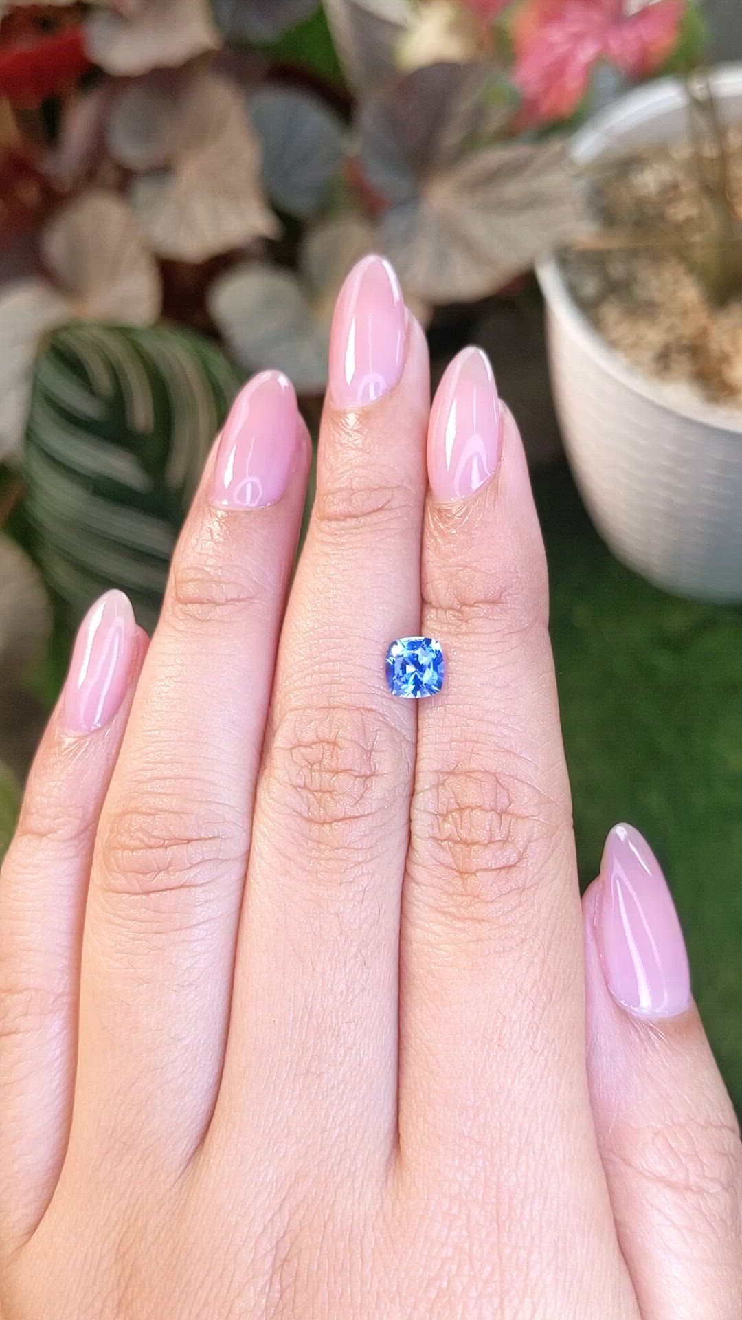 1.06 Ct. Blue Sapphire from Ceylon (Sri Lanka) Size Video