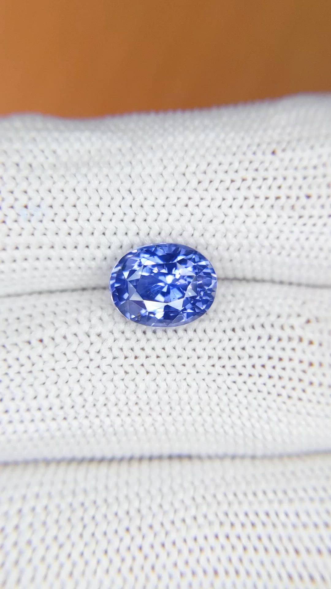 3.51 Ct. Blue Sapphire from Ceylon (Sri Lanka) Size Video