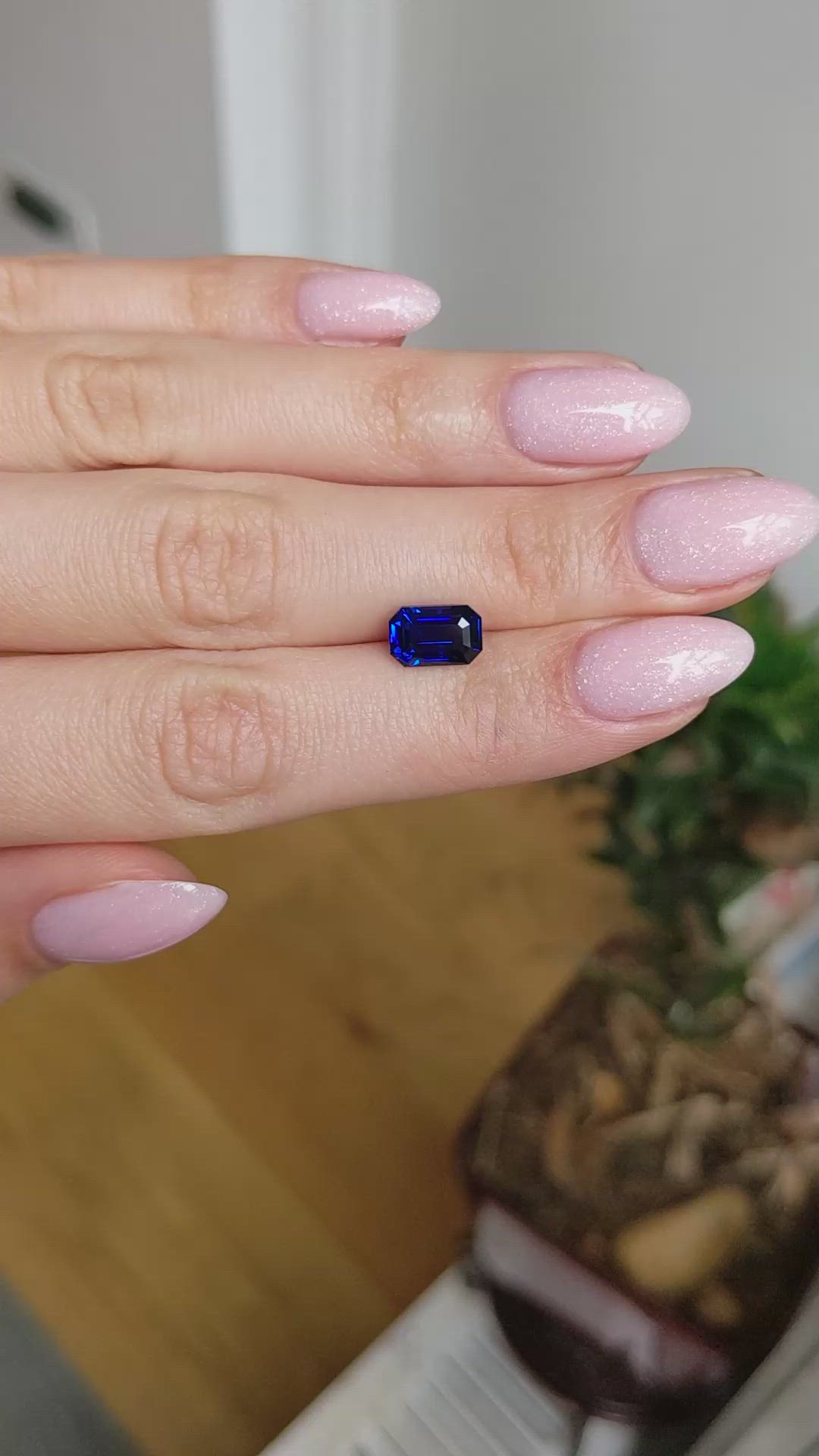 3.03 Ct. Blue Sapphire from Ceylon (Sri Lanka) Size Video