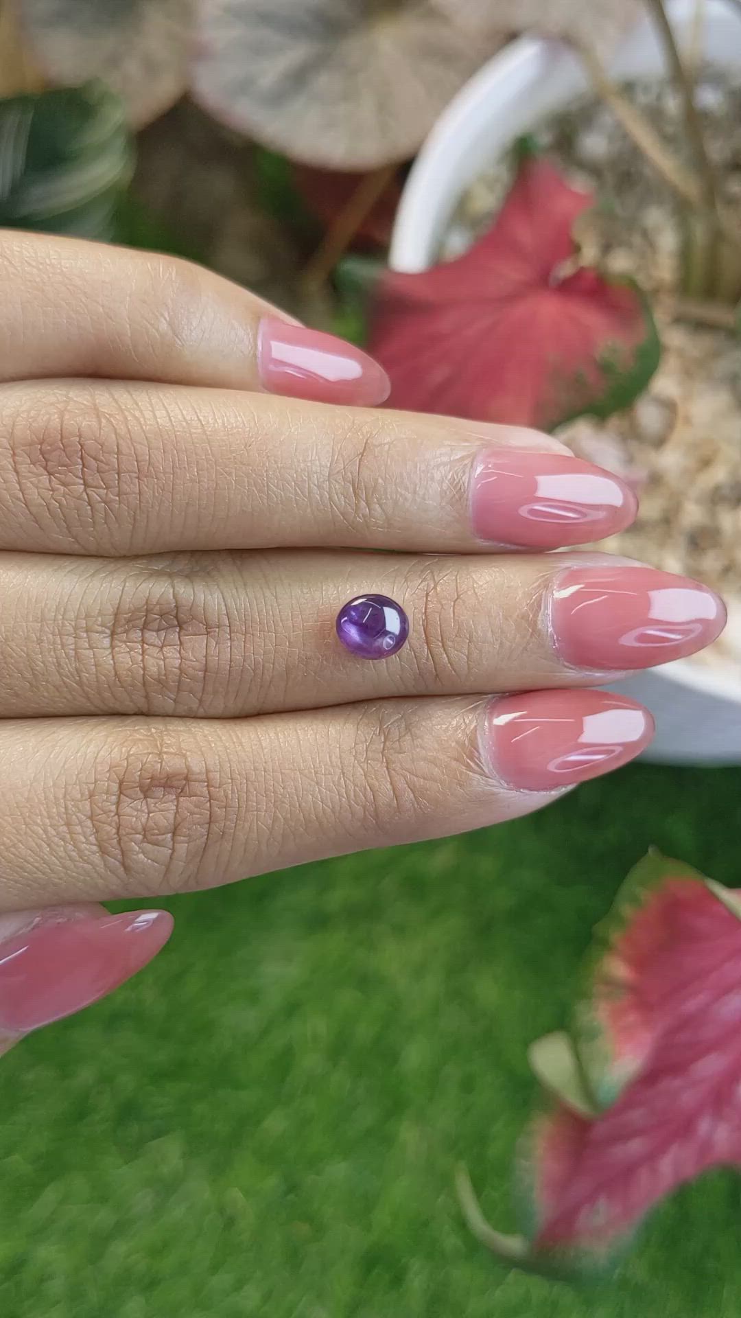 1.40 Ct. Pinkish Purple Star Sapphire from Ceylon (Sri Lanka) Size Video