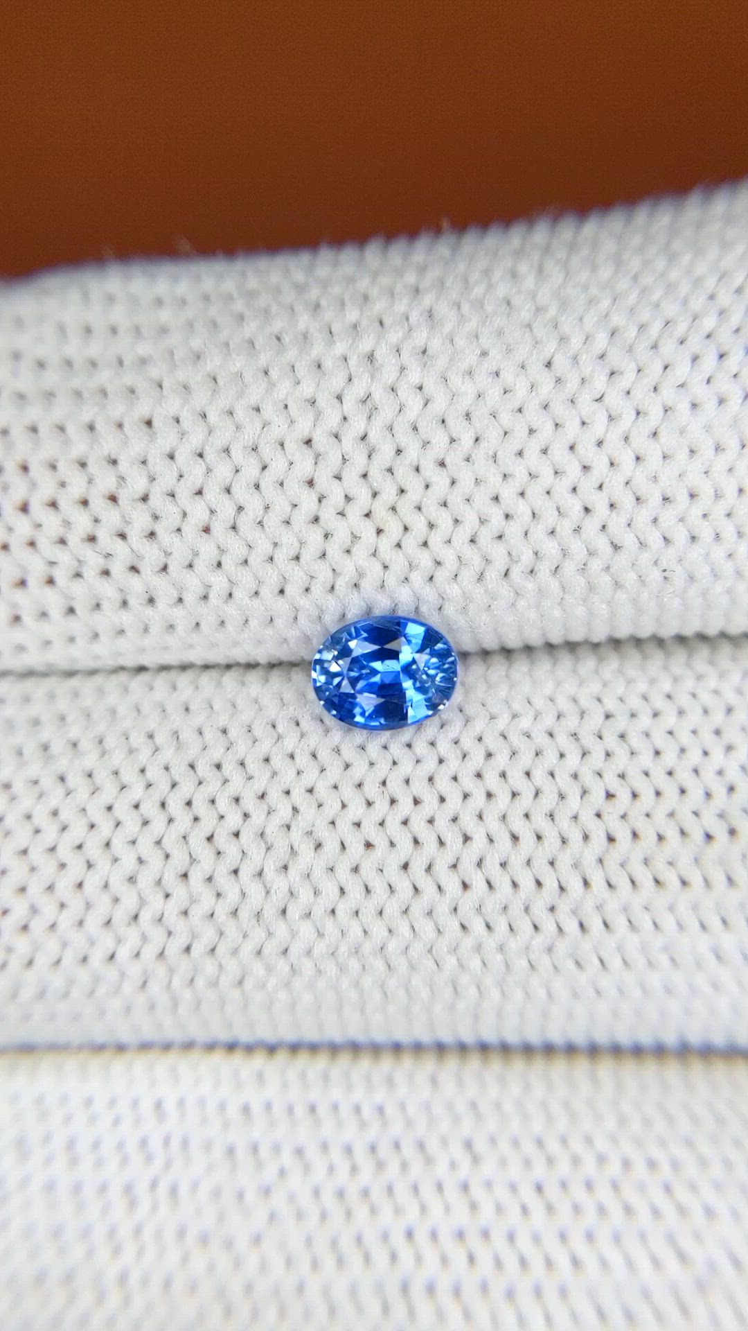 0.69 Ct. Blue Sapphire from Ceylon (Sri Lanka) Size Video