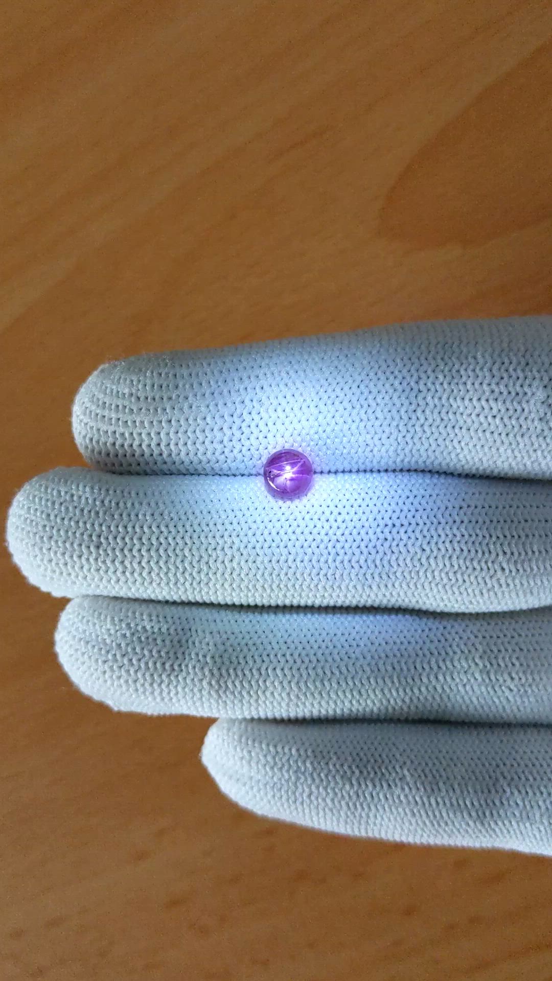1.34 Ct. Pinkish Purple Star Sapphire from Ceylon (Sri Lanka) Size Video