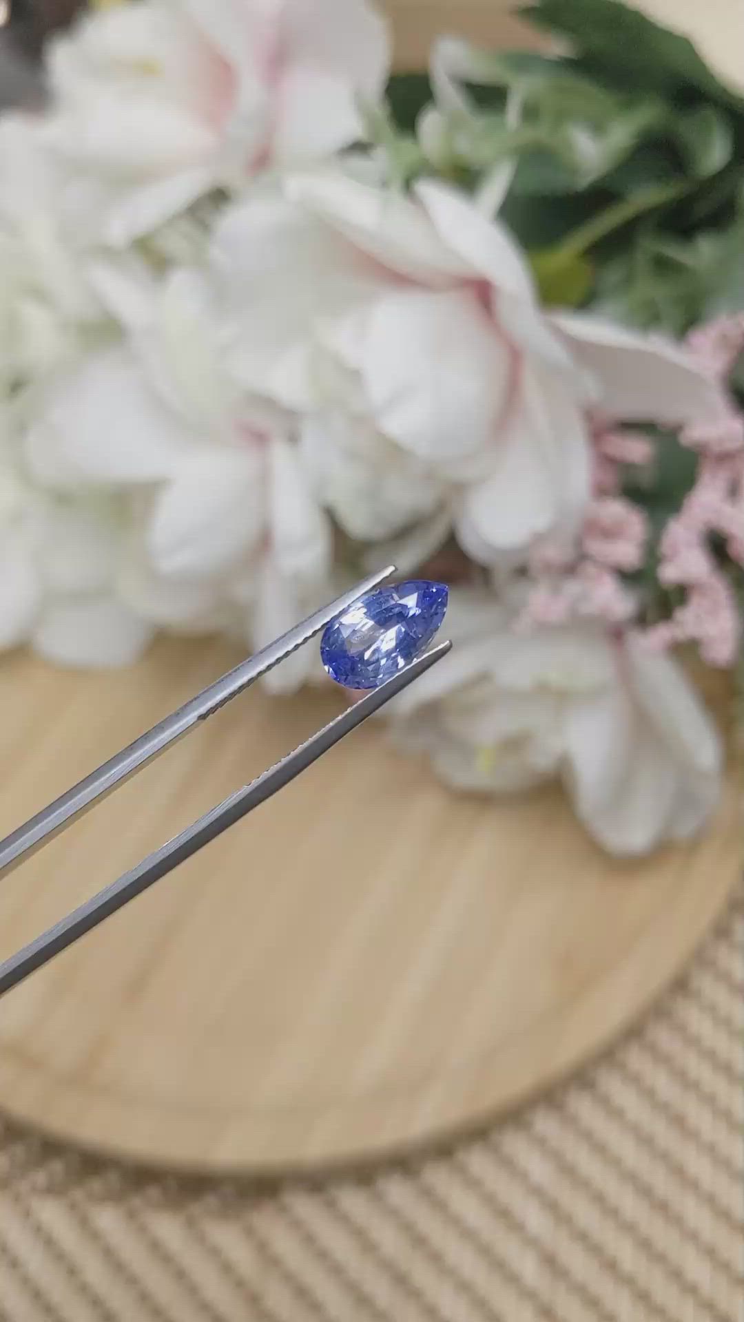 2.61 Ct. Blue Sapphire from Ceylon (Sri Lanka) Size Video