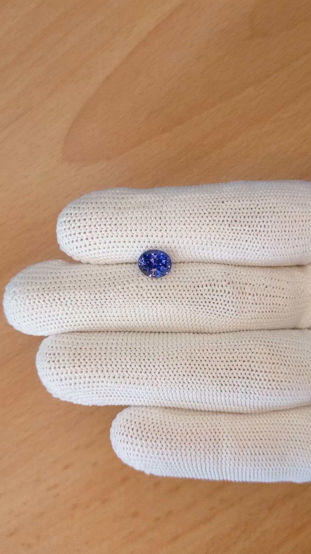 1.72 Ct. Blue Sapphire from Ceylon (Sri Lanka) Size Video