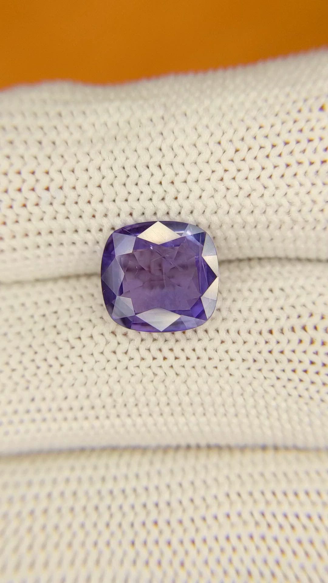 3.62 Ct. Color Change Sapphire from Ceylon (Sri Lanka) Size Video