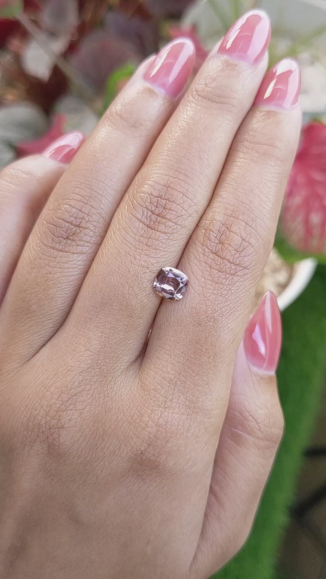 1.16 Ct. Pinkish Brown Sapphire from Ceylon (Sri Lanka) Size Video