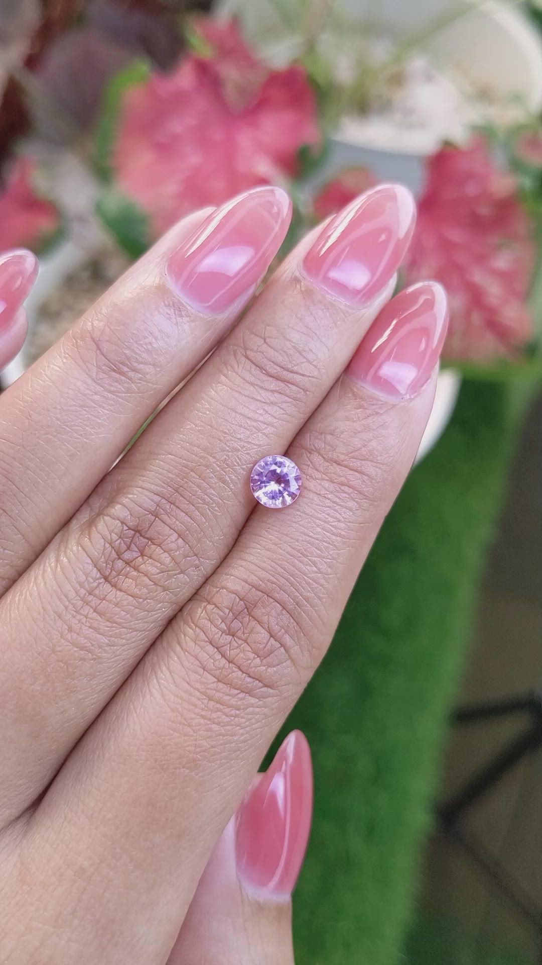 1.01 Ct. Purplish Pink Sapphire from Ceylon (Sri Lanka) Size Video