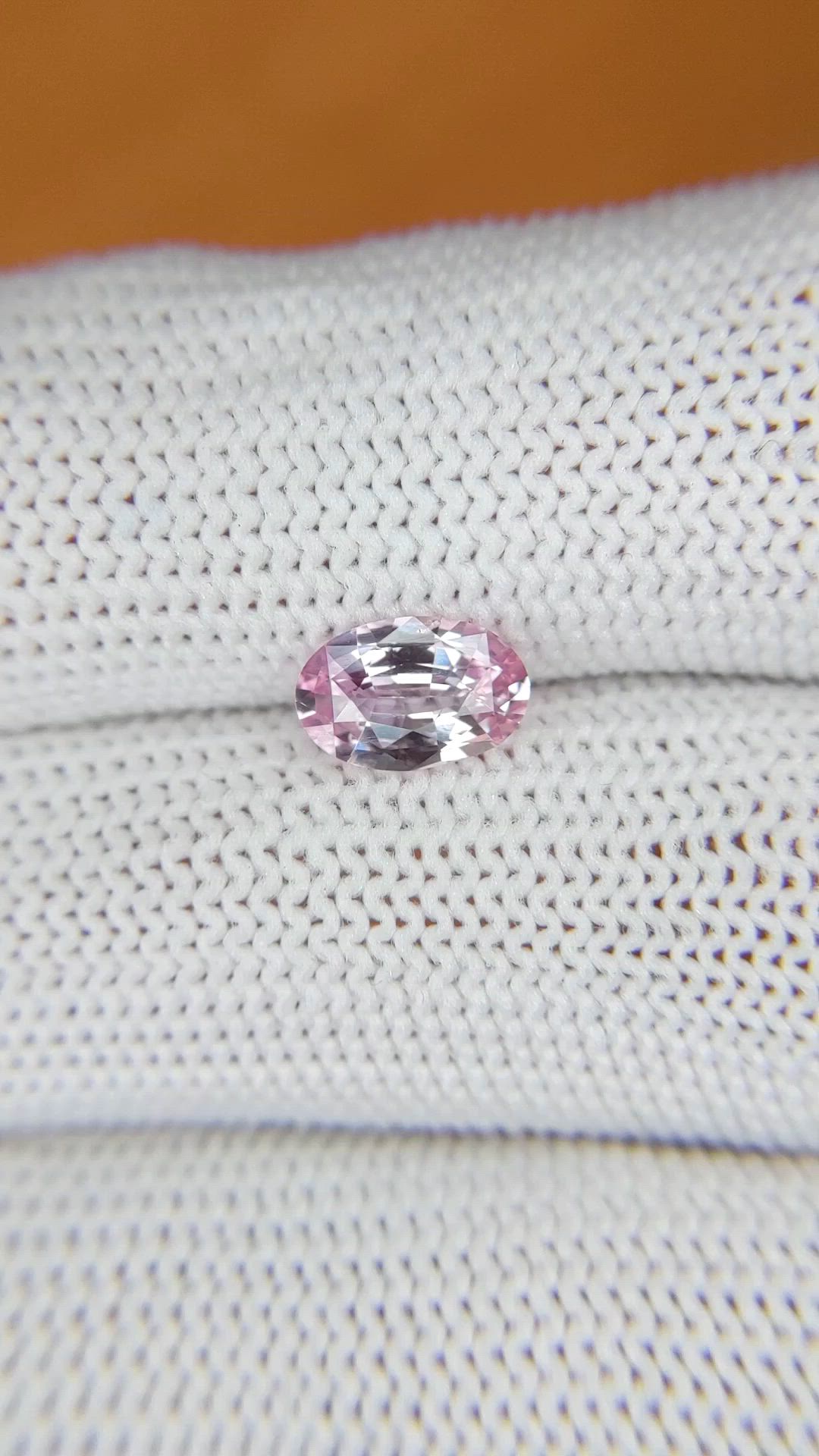 1.13 Ct. Pink Sapphire from Ceylon (Sri Lanka) Size Video