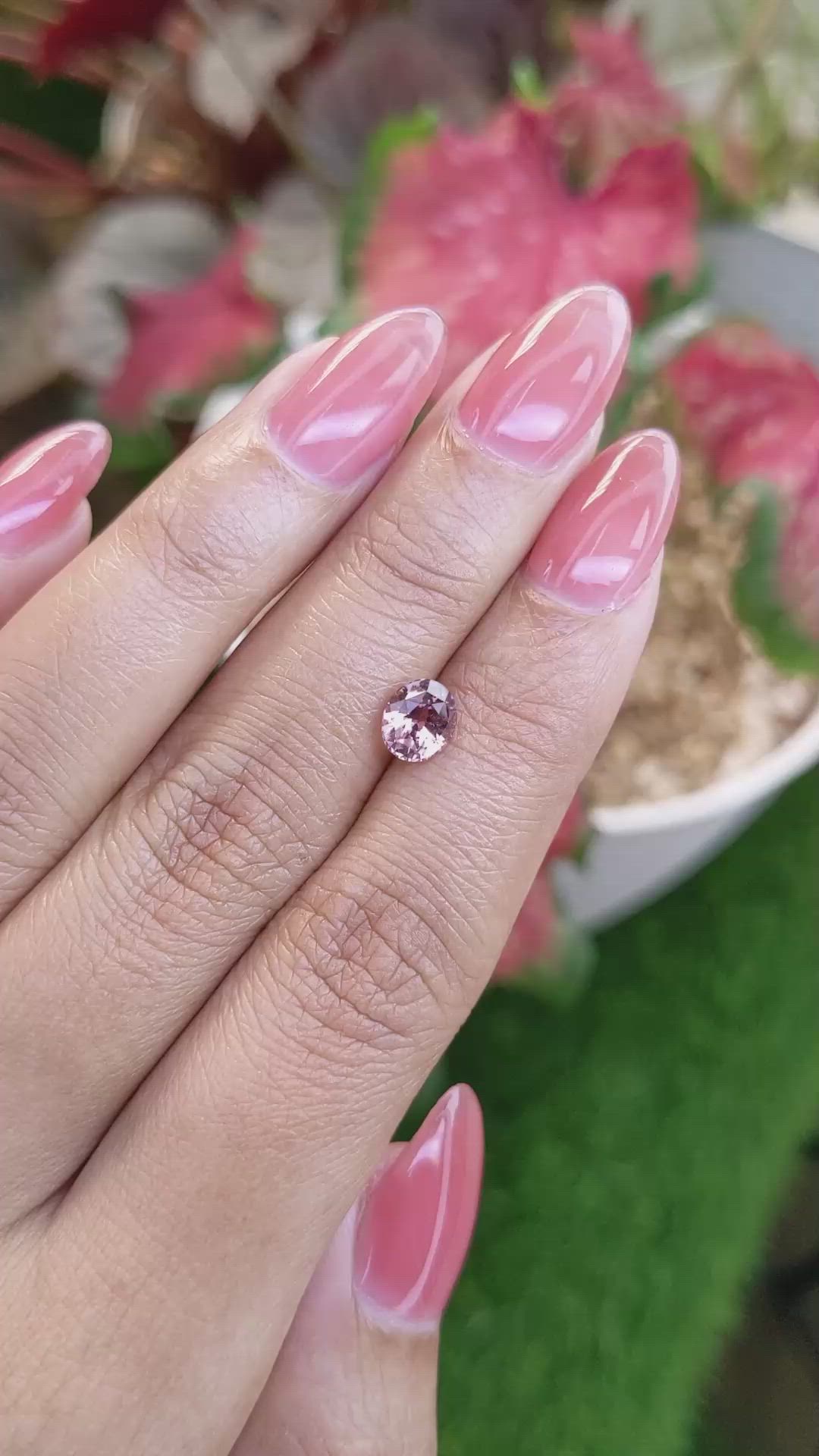 1.26 Ct. Pink Sapphire from Ceylon (Sri Lanka) Size Video