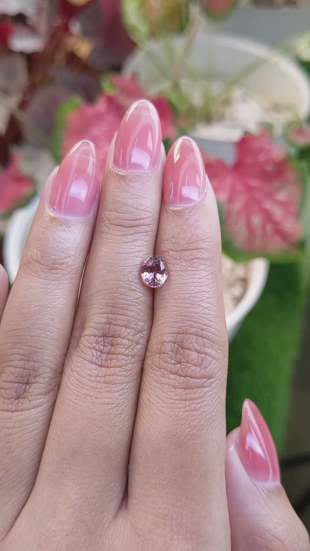 1.26 Ct. Pink Sapphire from Ceylon (Sri Lanka) Size Video