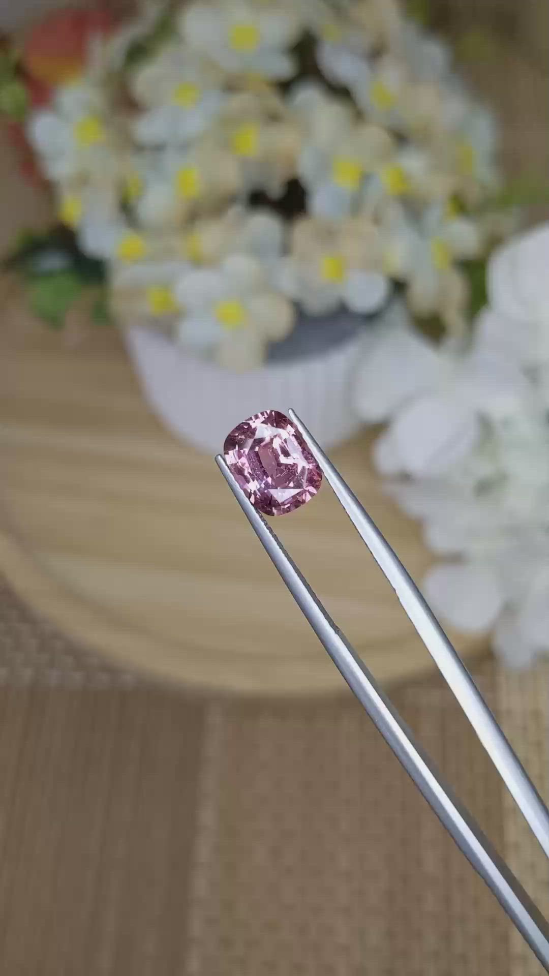 3.06 Ct. Purplish Pink Sapphire from Ceylon (Sri Lanka) Size Video