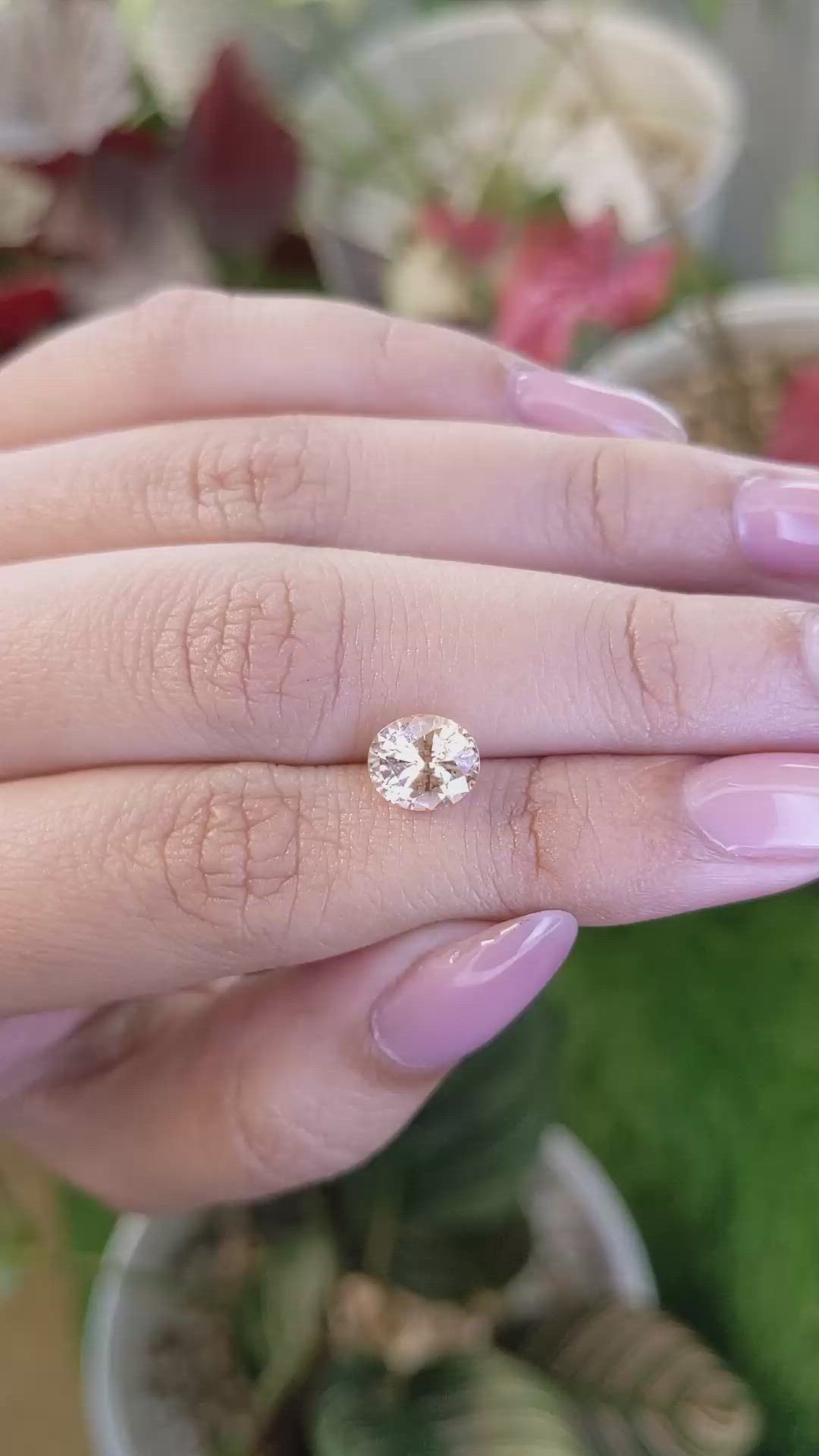 2.07 Ct. Yellow Sapphire from Ceylon (Sri Lanka) Size Video