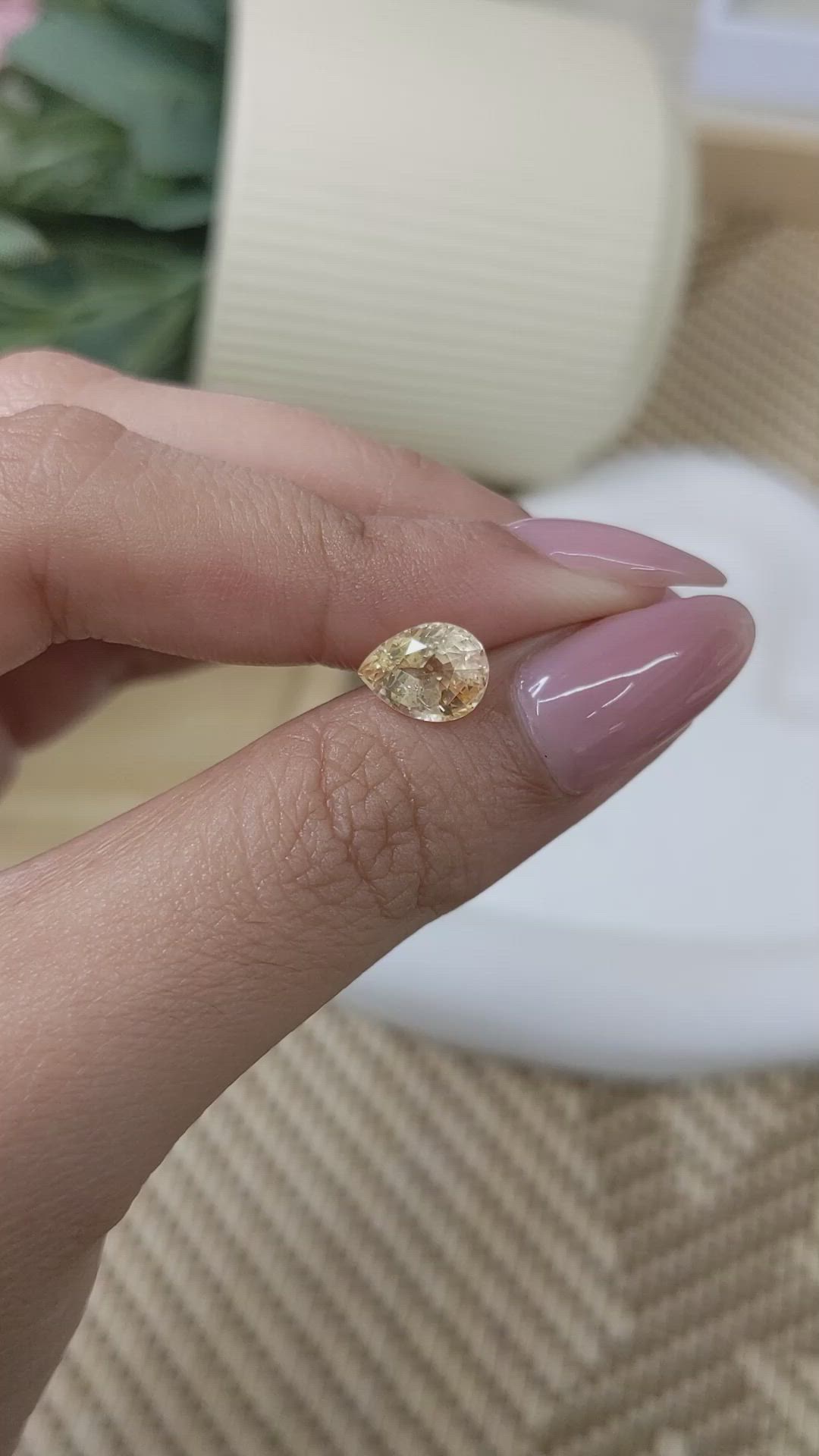 2.09 Ct. Yellow Sapphire from Ceylon (Sri Lanka) Size Video