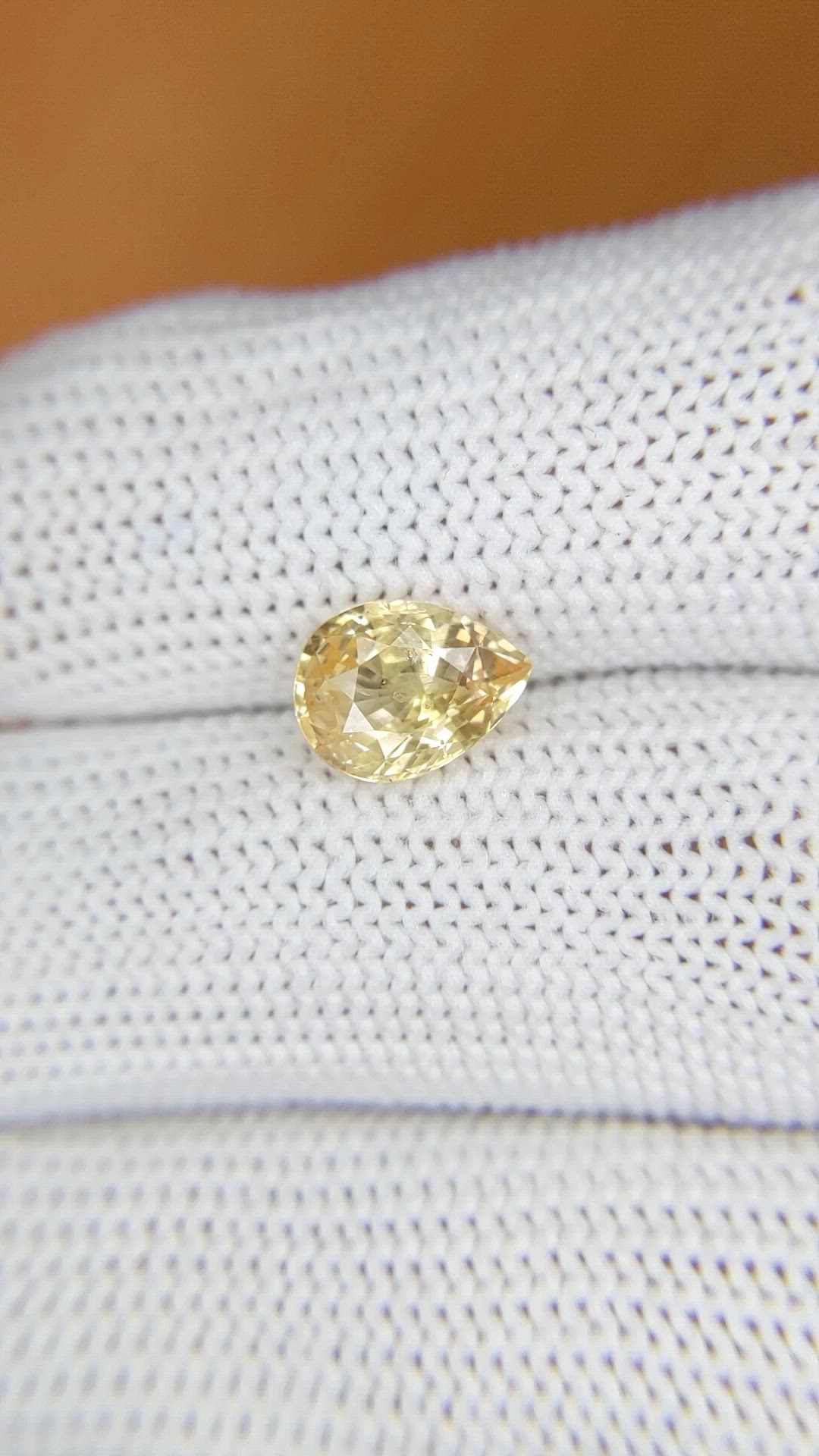 2.09 Ct. Yellow Sapphire from Ceylon (Sri Lanka) Size Video