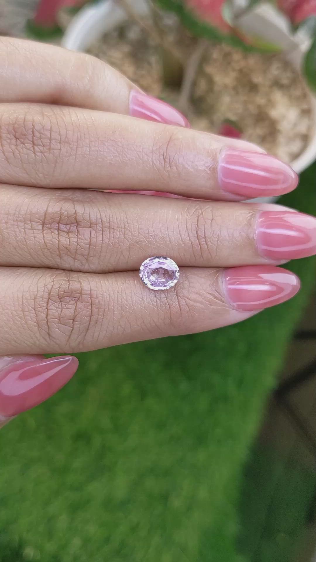 1.54 Ct. Pinkish Purple Sapphire from Ceylon (Sri Lanka) Size Video