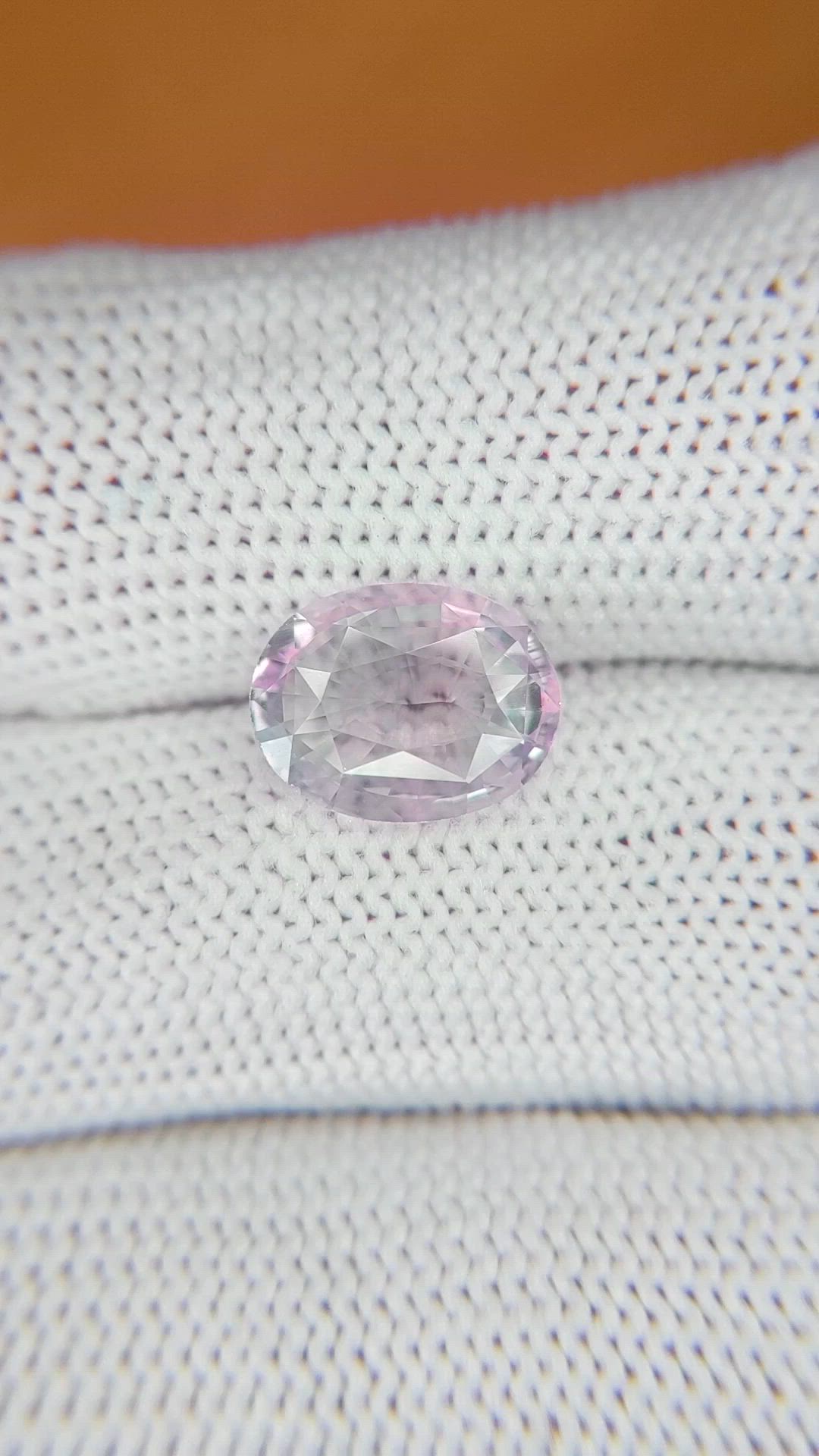 2.86 Ct. Pink Sapphire from Ceylon (Sri Lanka) Size Video