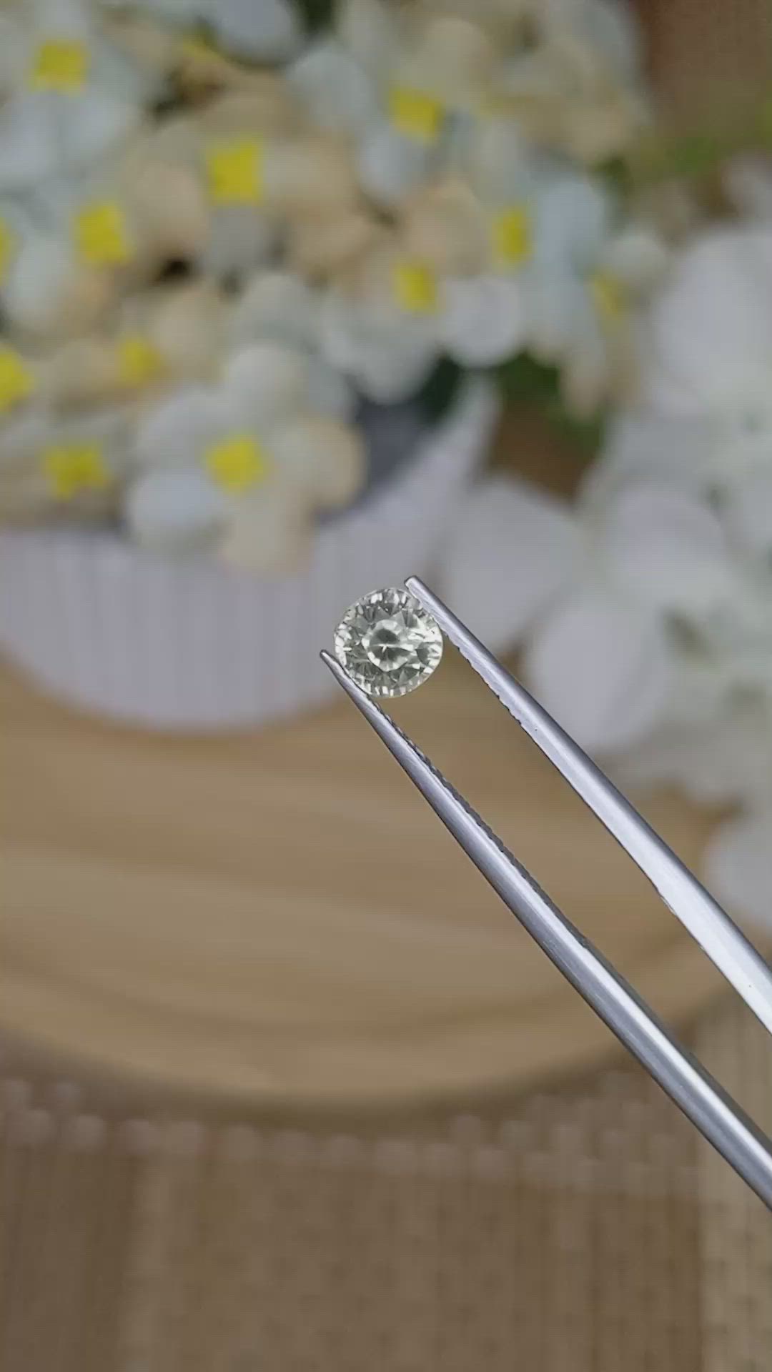 0.96 Ct. Yellow Sapphire from Ceylon (Sri Lanka) Size Video