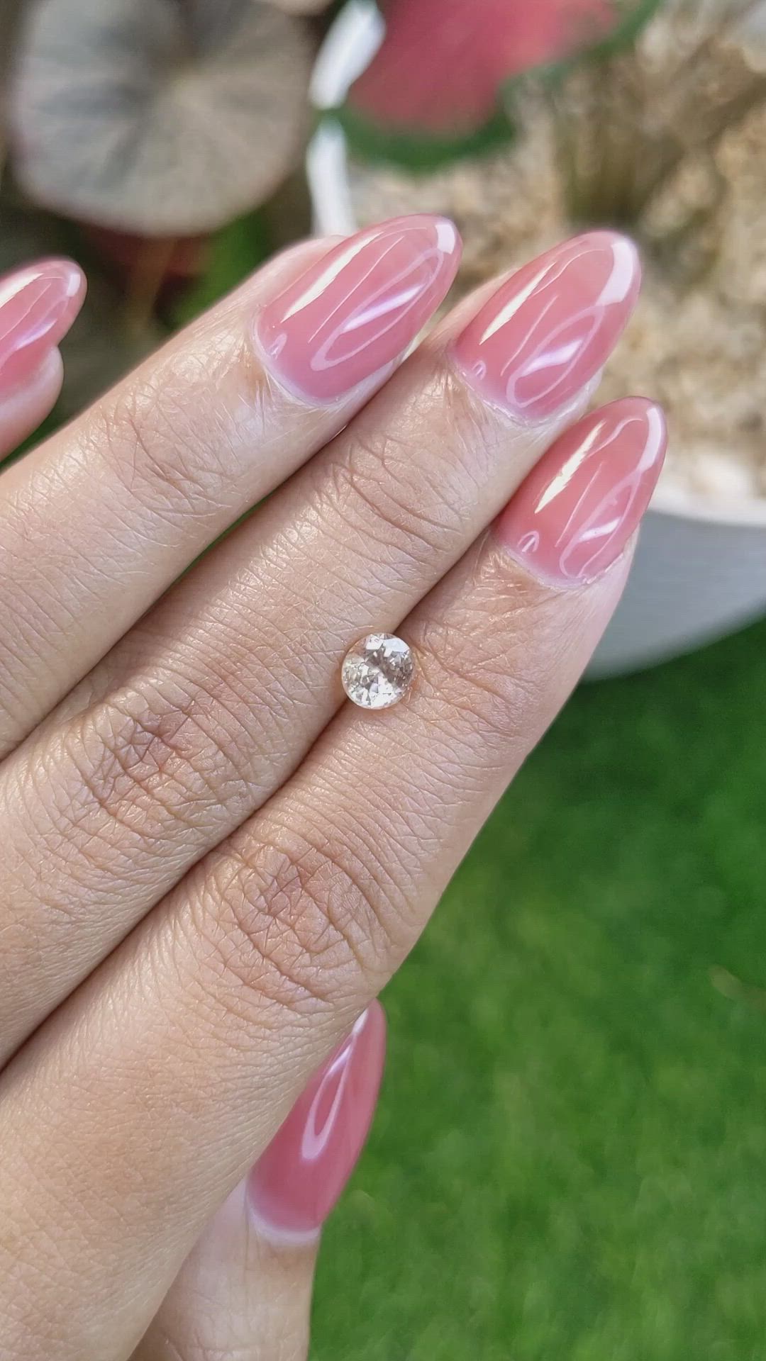 1.06 Ct. Peach Sapphire from Ceylon (Sri Lanka) Size Video