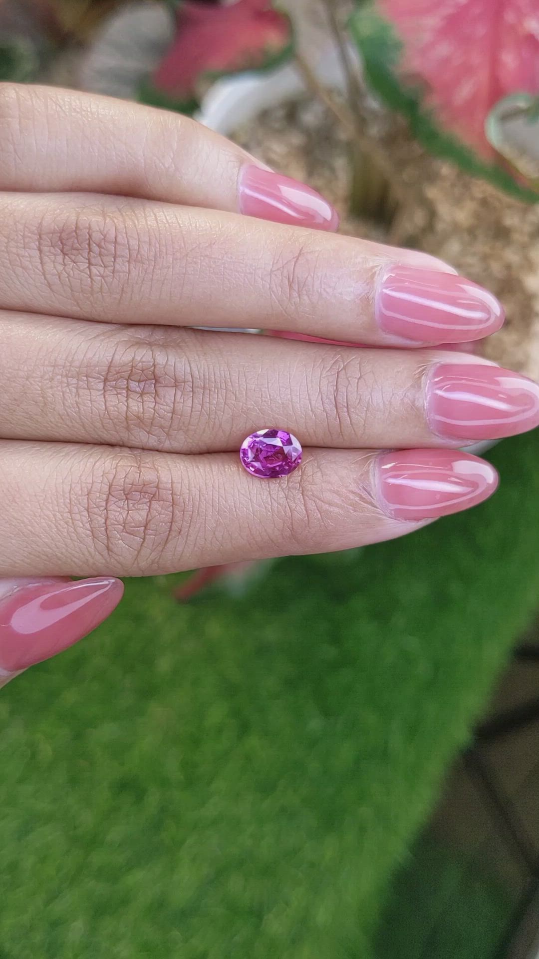 1.51 Ct. Pinkish Purple Sapphire from Ceylon (Sri Lanka) Size Video