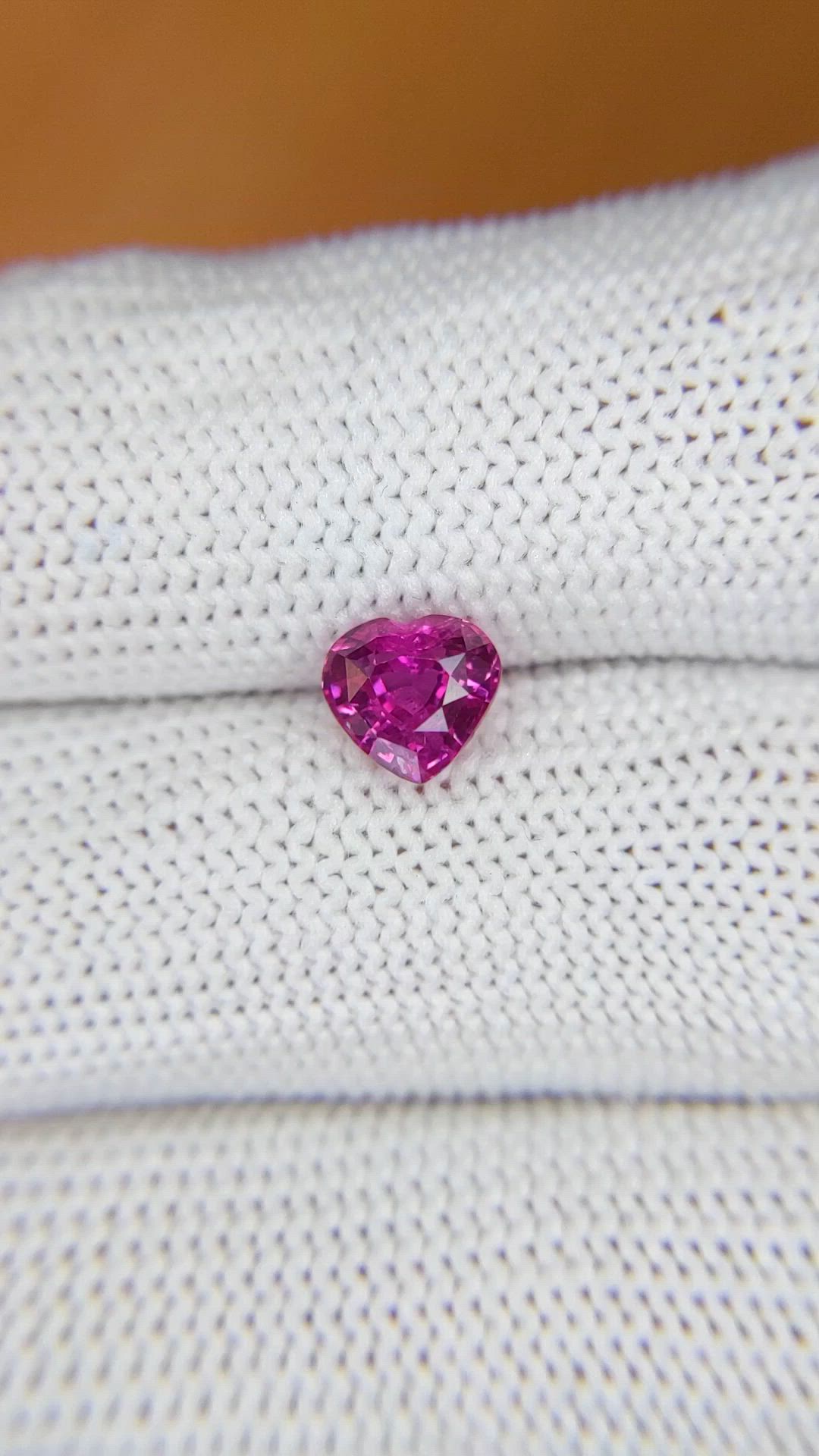 1.51 Ct. Purplish Pink Sapphire from Ceylon (Sri Lanka) Size Video