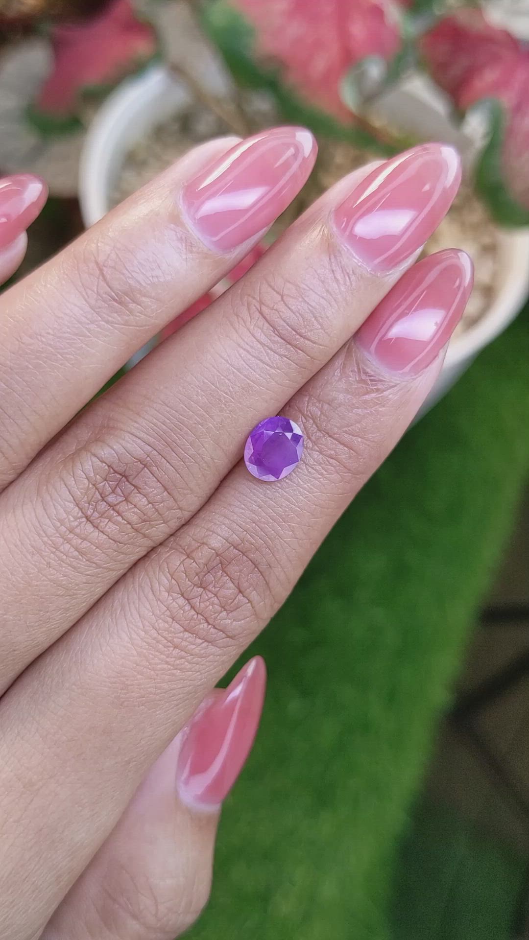 1.22 Ct. Pinkish Purple Sapphire from Ceylon (Sri Lanka) Size Video