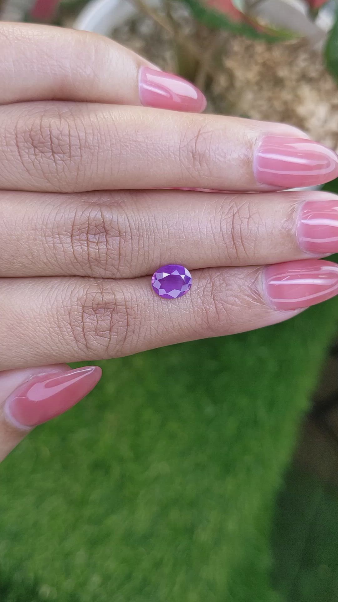 1.22 Ct. Pinkish Purple Sapphire from Ceylon (Sri Lanka) Size Video