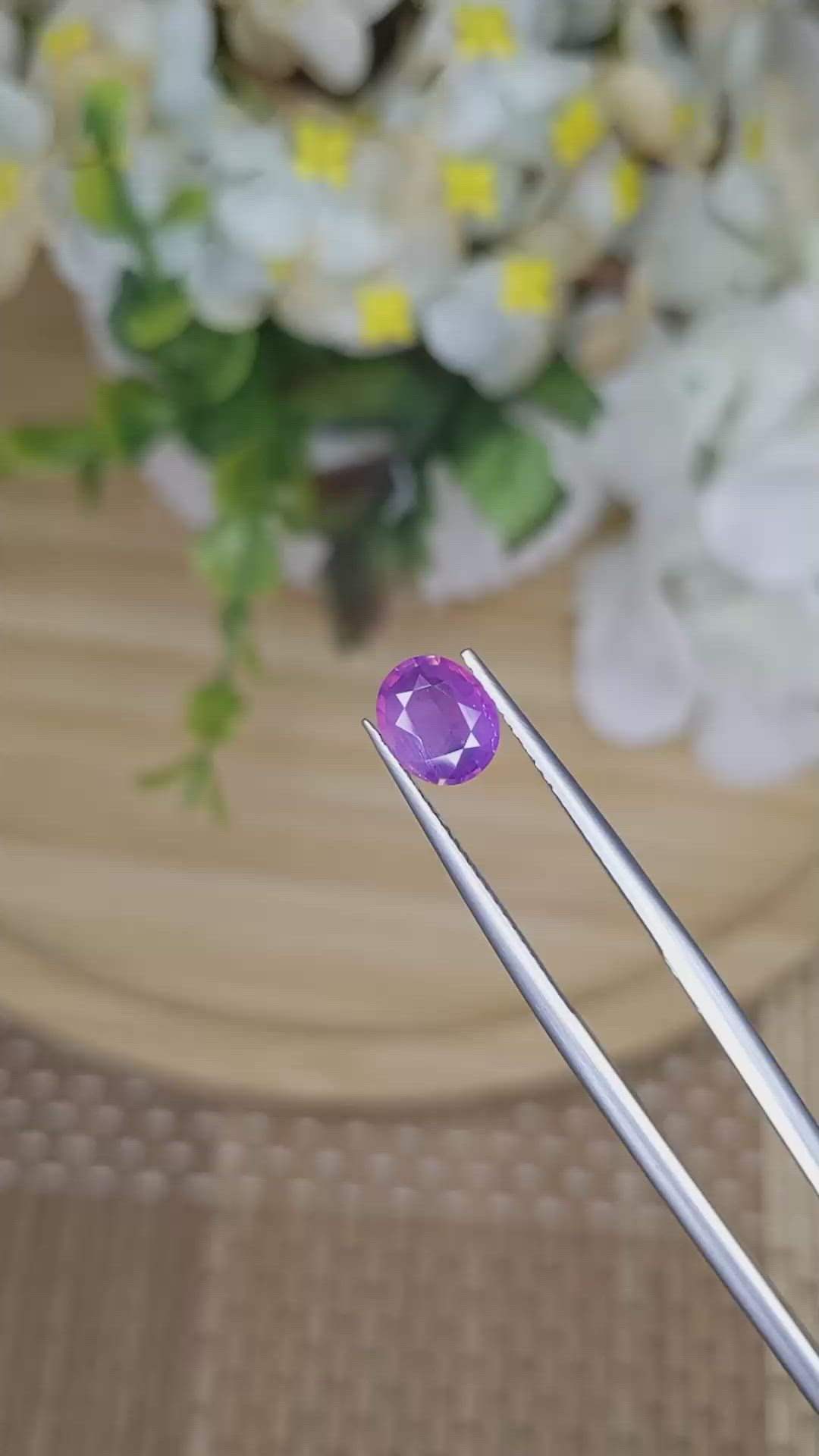 1.22 Ct. Pinkish Purple Sapphire from Ceylon (Sri Lanka) Size Video