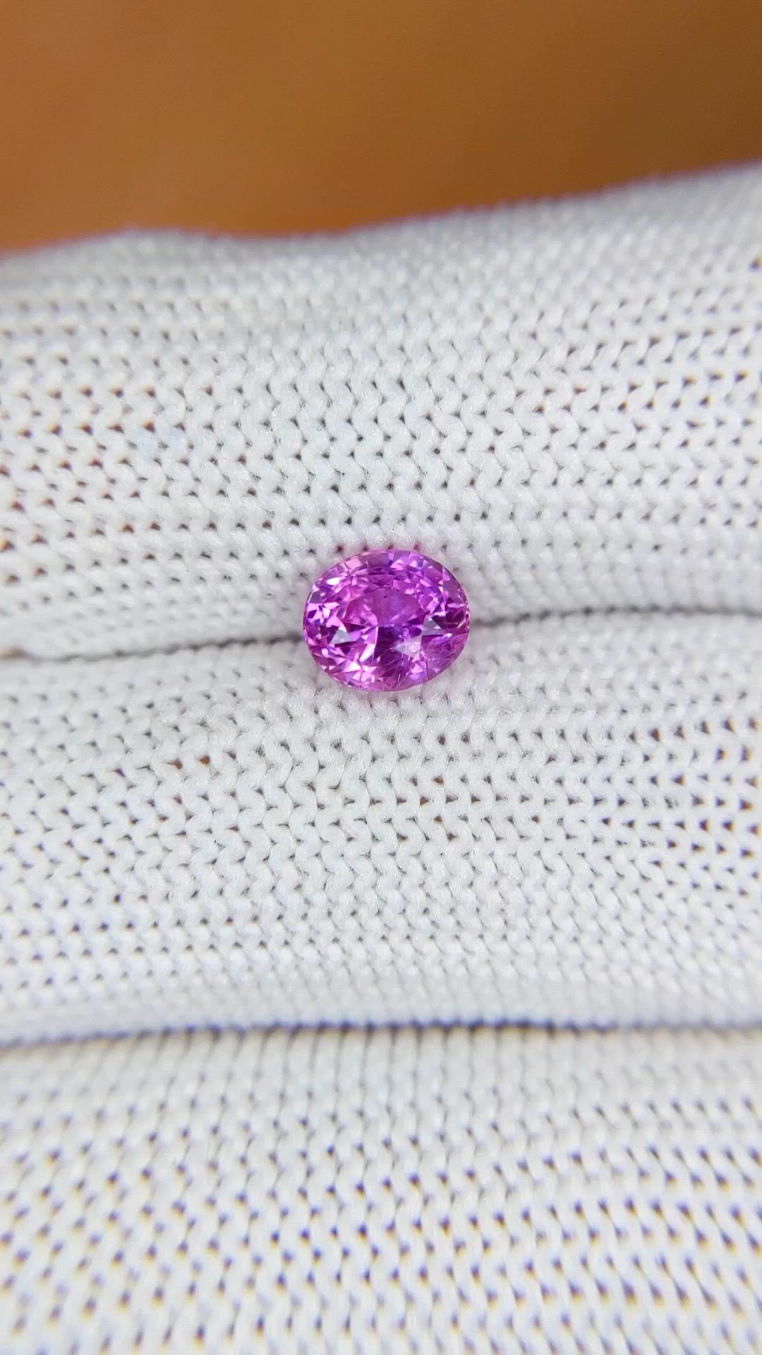 1.27 Ct. Pinkish Purple Sapphire from Ceylon (Sri Lanka) Size Video