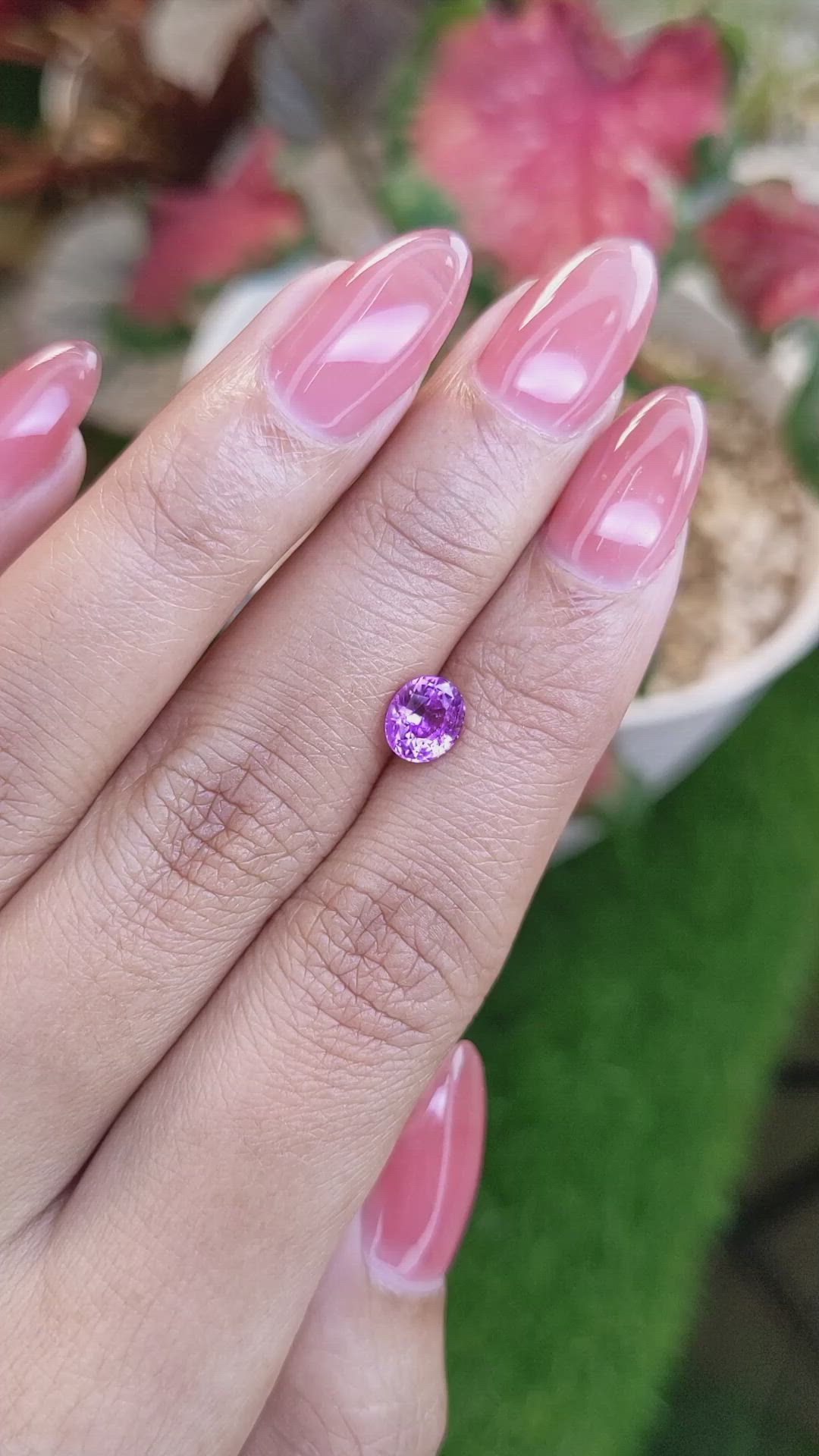 1.27 Ct. Pinkish Purple Sapphire from Ceylon (Sri Lanka) Size Video