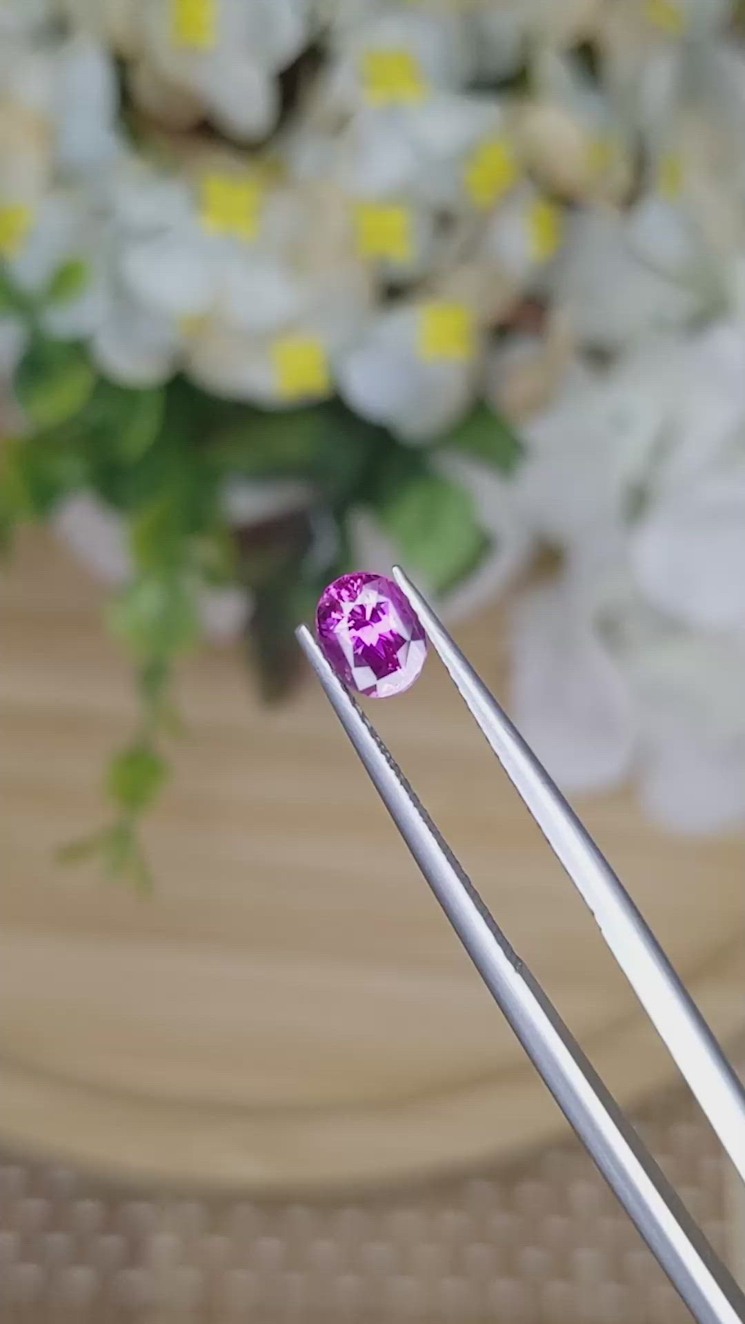 1.02 Ct. Purplish Pink Sapphire from Ceylon (Sri Lanka) Size Video