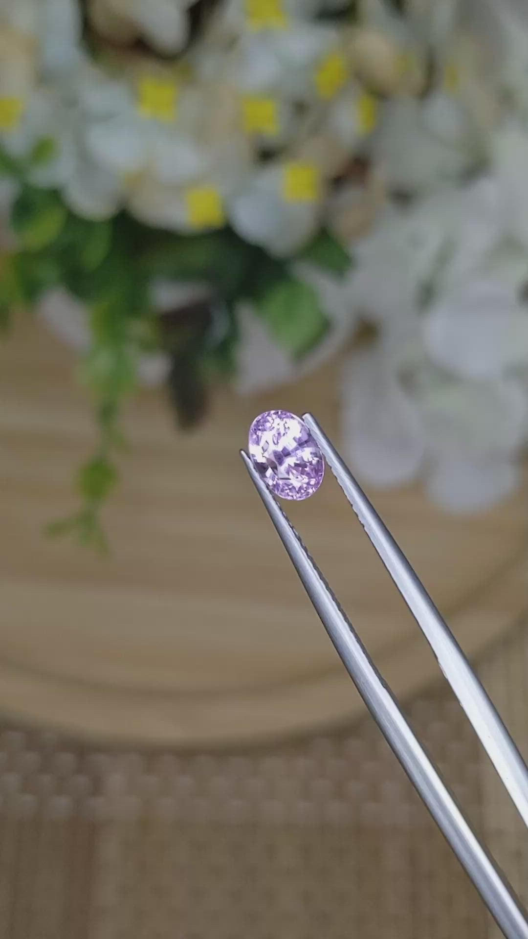 1.19 Ct. Pinkish Purple Sapphire from Ceylon (Sri Lanka) Size Video