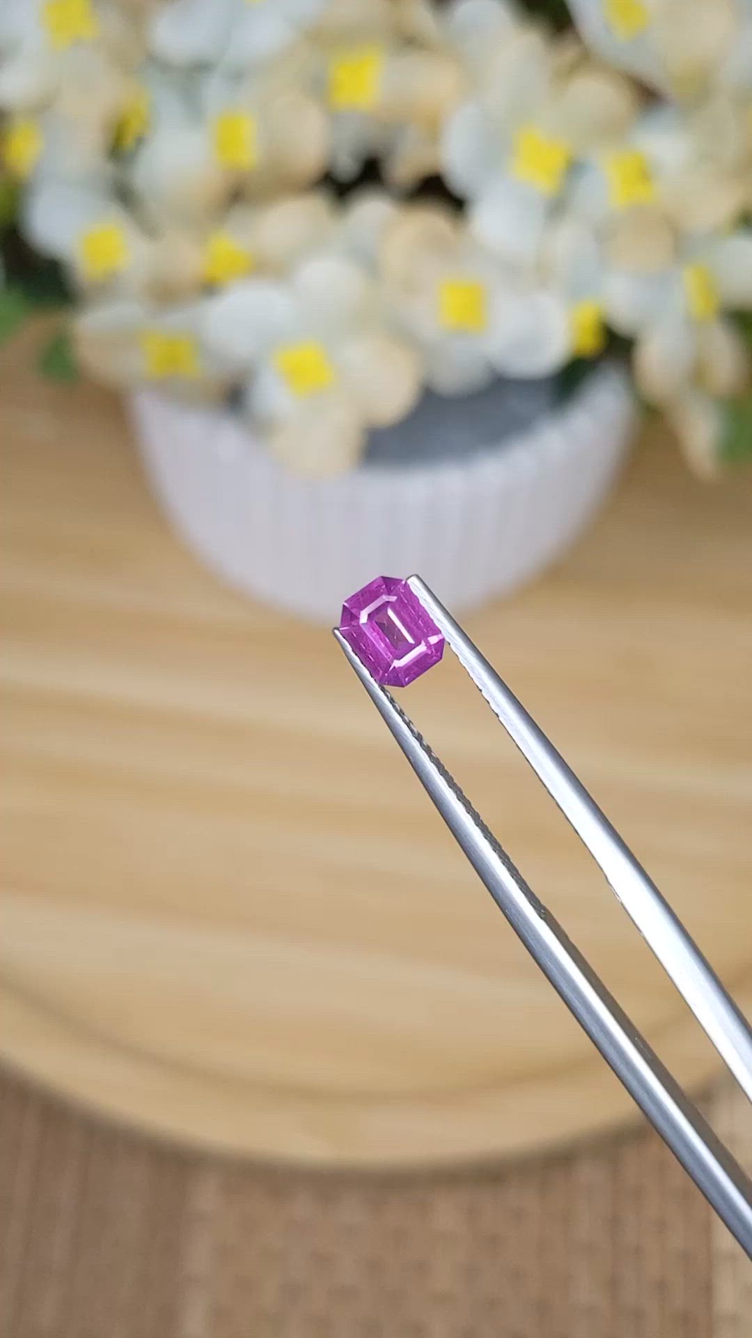 0.70 Ct. Pinkish Purple Sapphire from Ceylon (Sri Lanka) Size Video