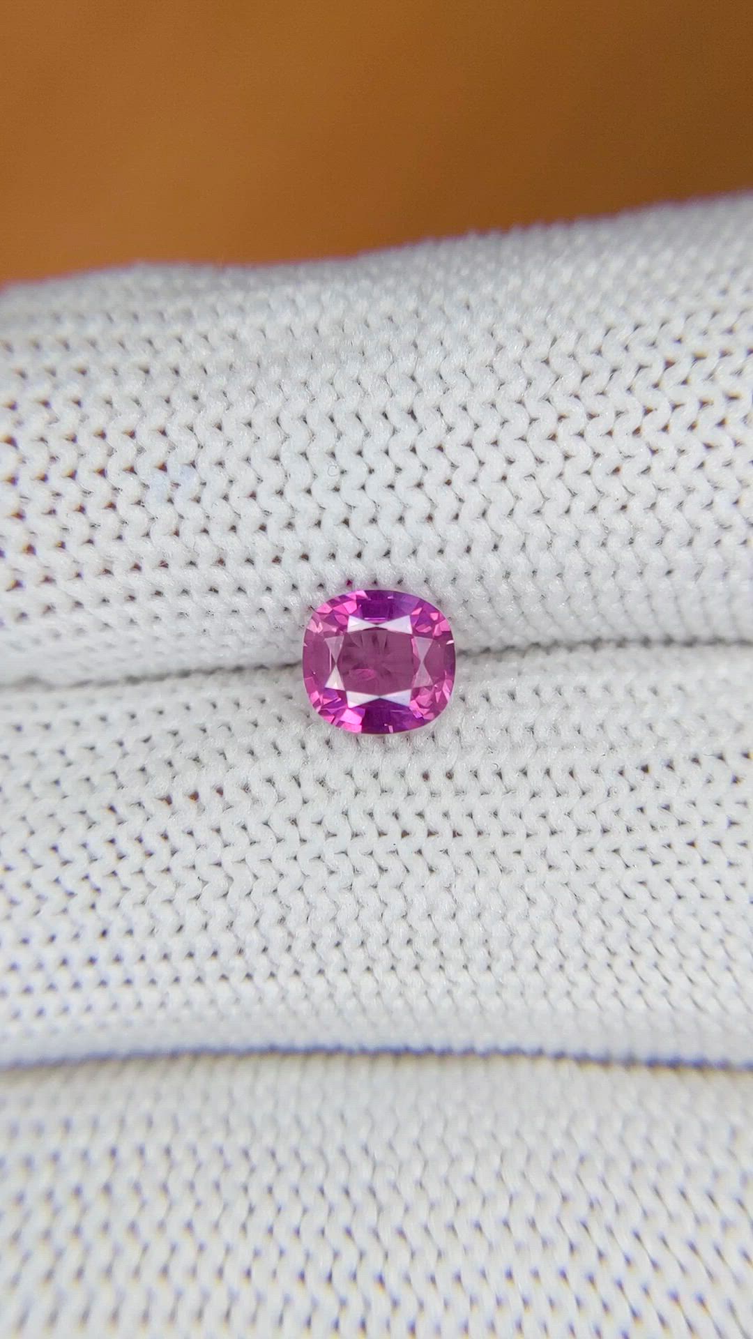 0.86 Ct. Purplish Pink Sapphire from Ceylon (Sri Lanka) Size Video