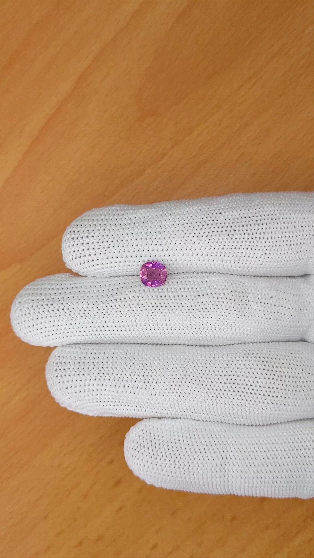 0.86 Ct. Purplish Pink Sapphire from Ceylon (Sri Lanka) Size Video