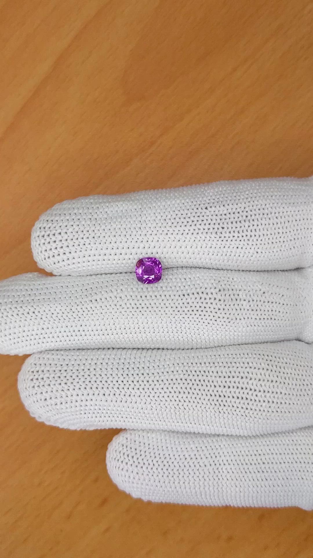 0.77 Ct. Pinkish Purple Sapphire from Ceylon (Sri Lanka) Size Video