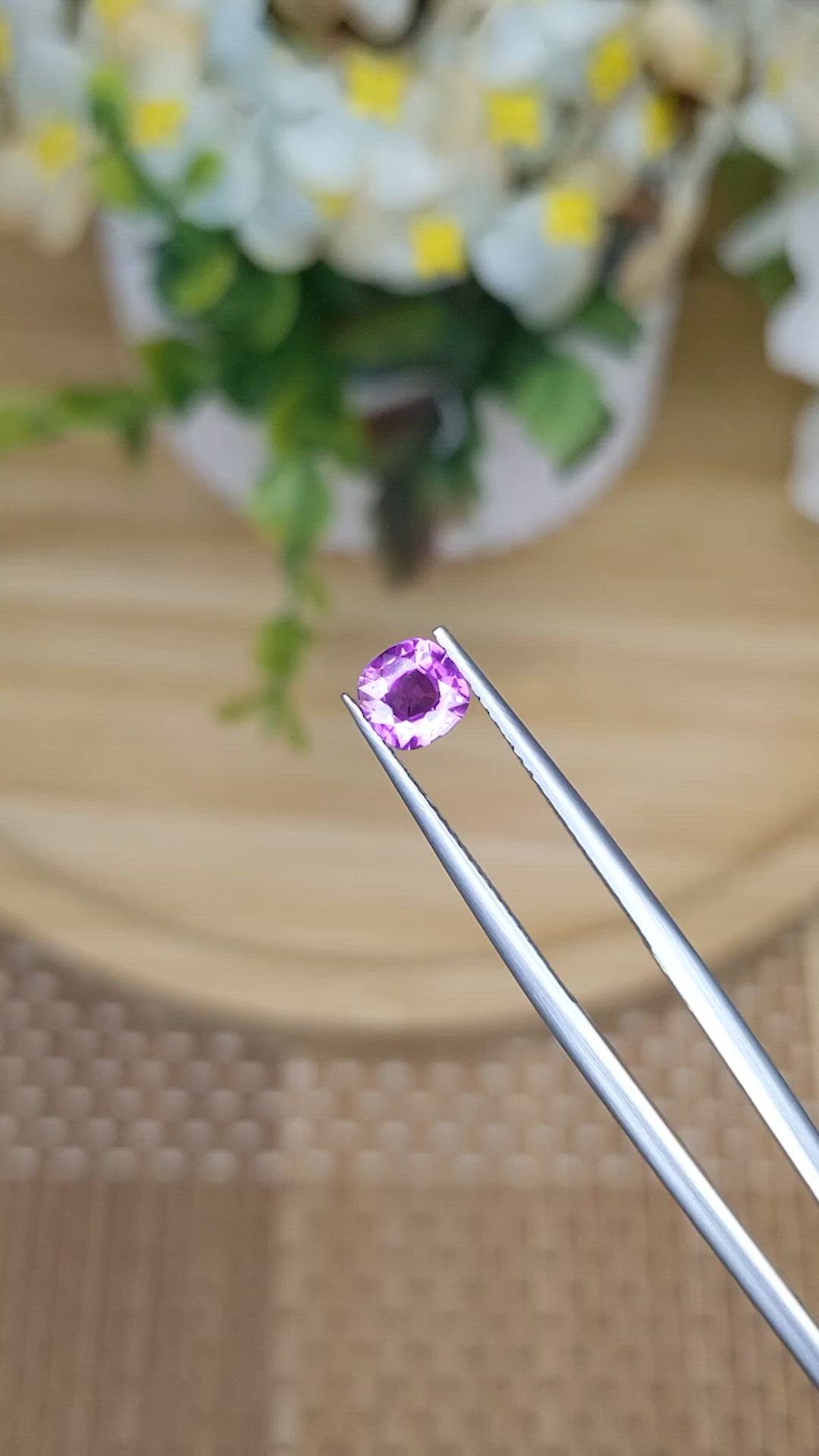 0.77 Ct. Pinkish Purple Sapphire from Ceylon (Sri Lanka) Size Video
