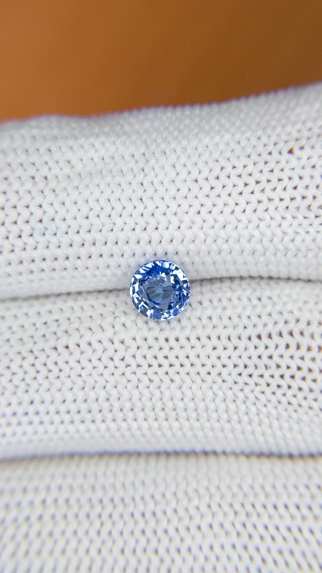 0.97 Ct. Blue Sapphire from Ceylon (Sri Lanka) Size Video