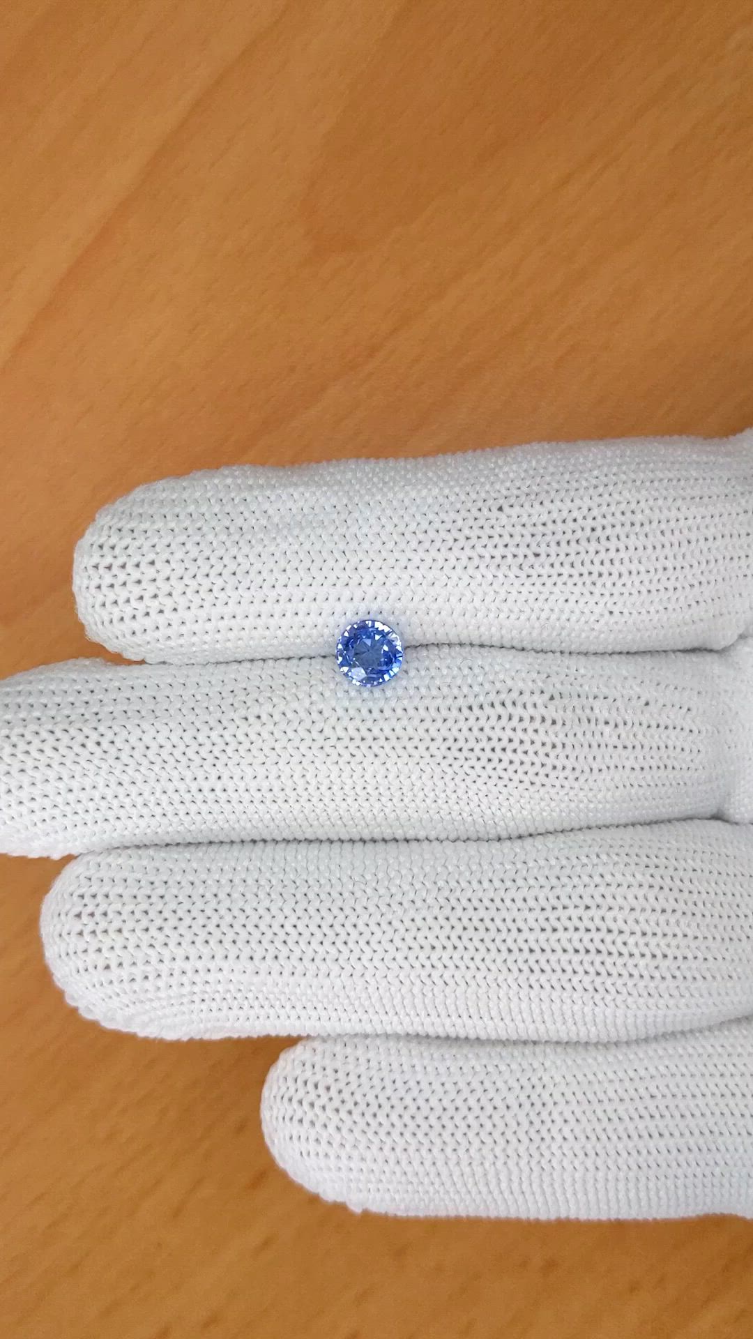 0.97 Ct. Blue Sapphire from Ceylon (Sri Lanka) Size Video