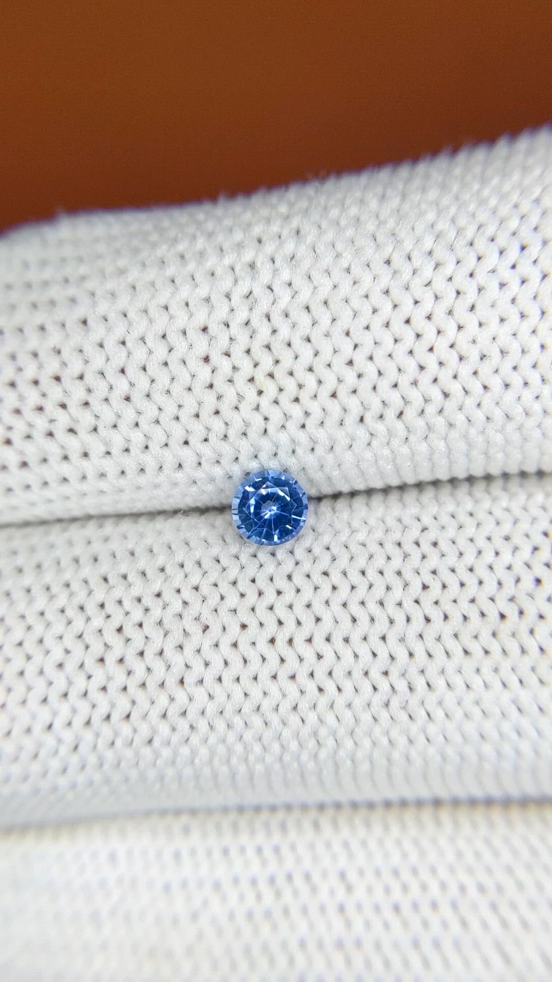 0.32 Ct. Blue Sapphire from Ceylon (Sri Lanka) Size Video
