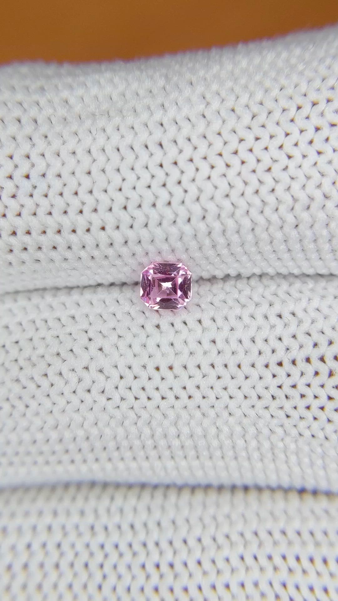 0.30 Ct. Pink Sapphire from Ceylon (Sri Lanka) Size Video