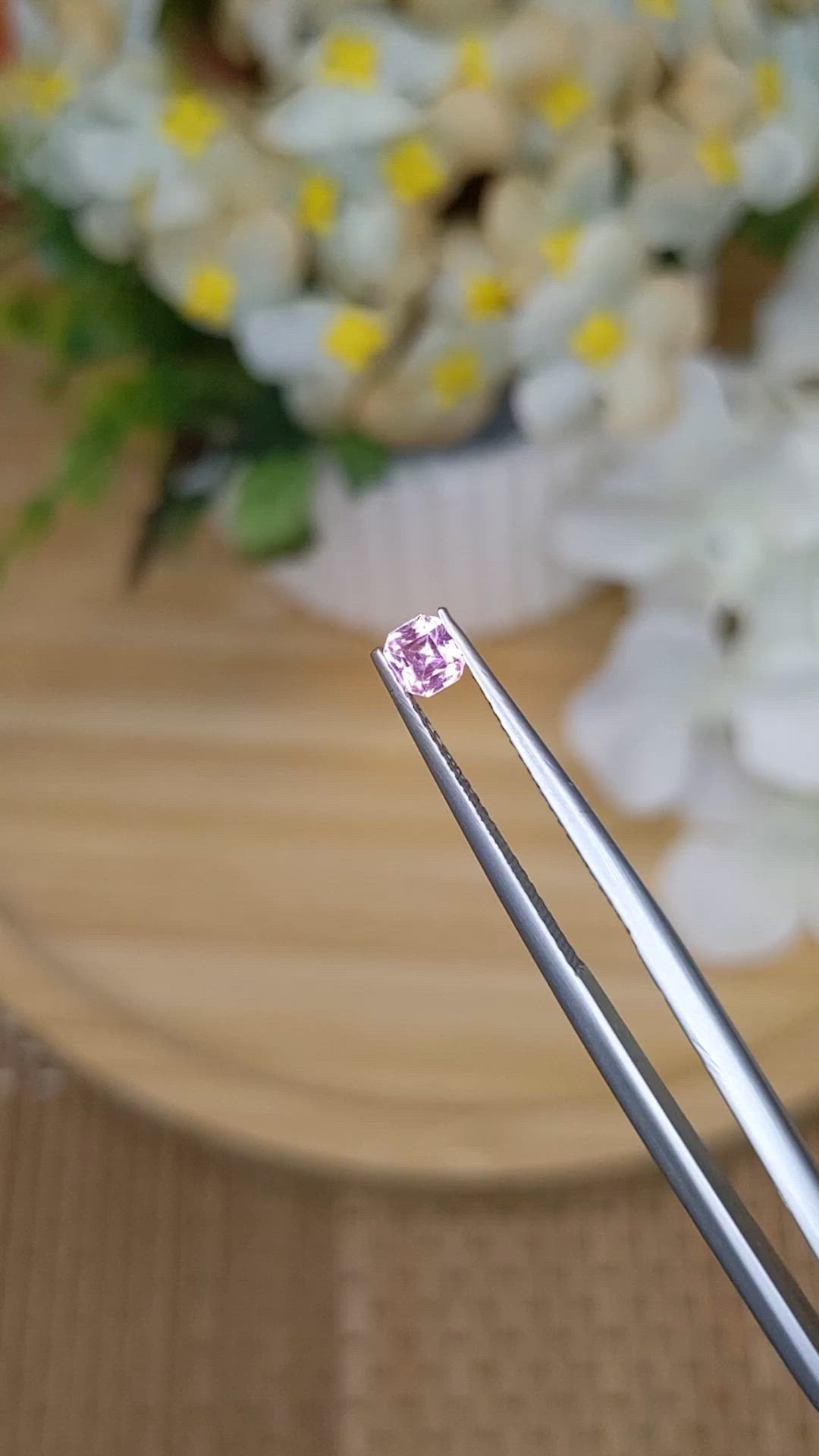 0.30 Ct. Pink Sapphire from Ceylon (Sri Lanka) Size Video