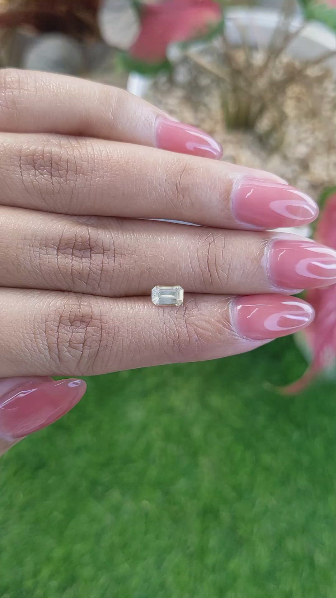0.72 Ct. Yellow Sapphire from Ceylon (Sri Lanka) Size Video