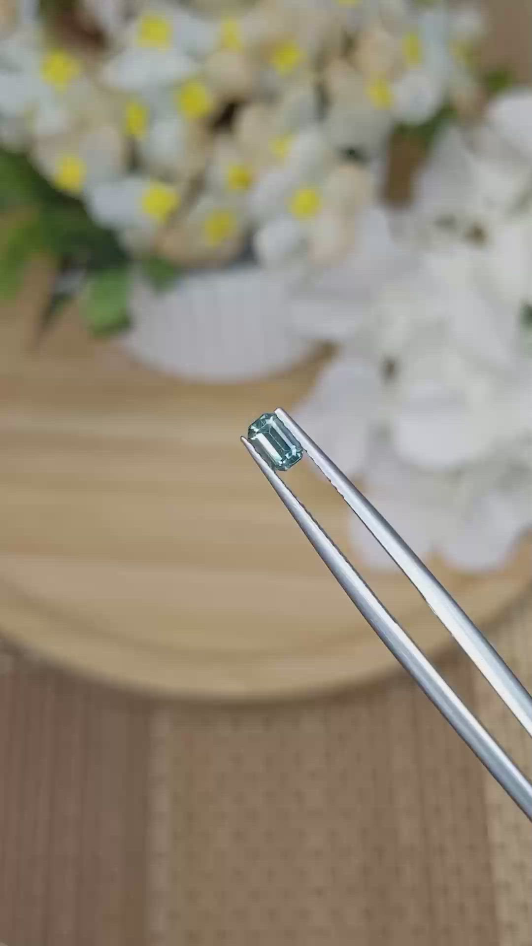 0.40 Ct. Bluish Green Sapphire from Ceylon (Sri Lanka) Size Video